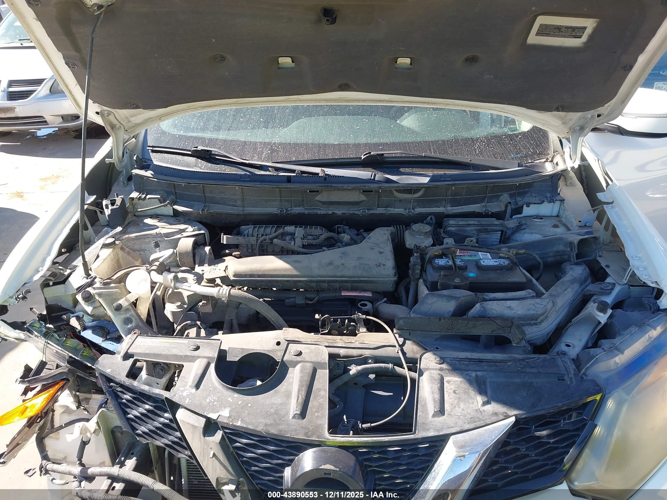 NISSAN ROGUE image 10