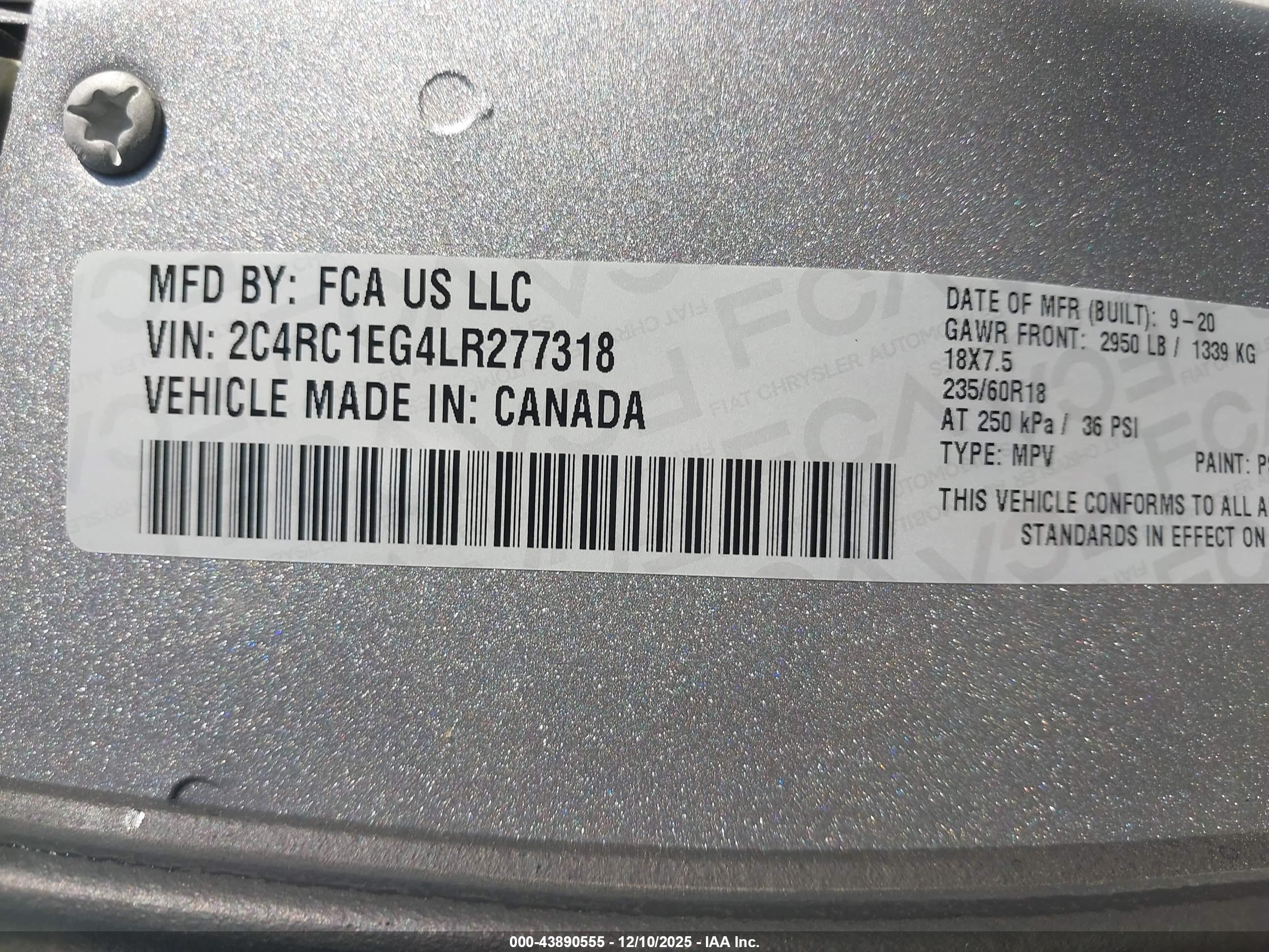 CHRYSLER PACIFICA image 9