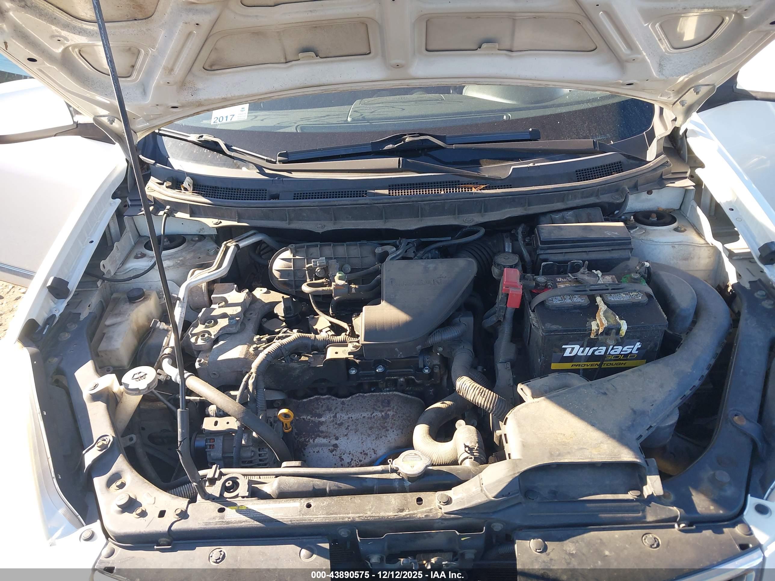 NISSAN ROGUE image 10