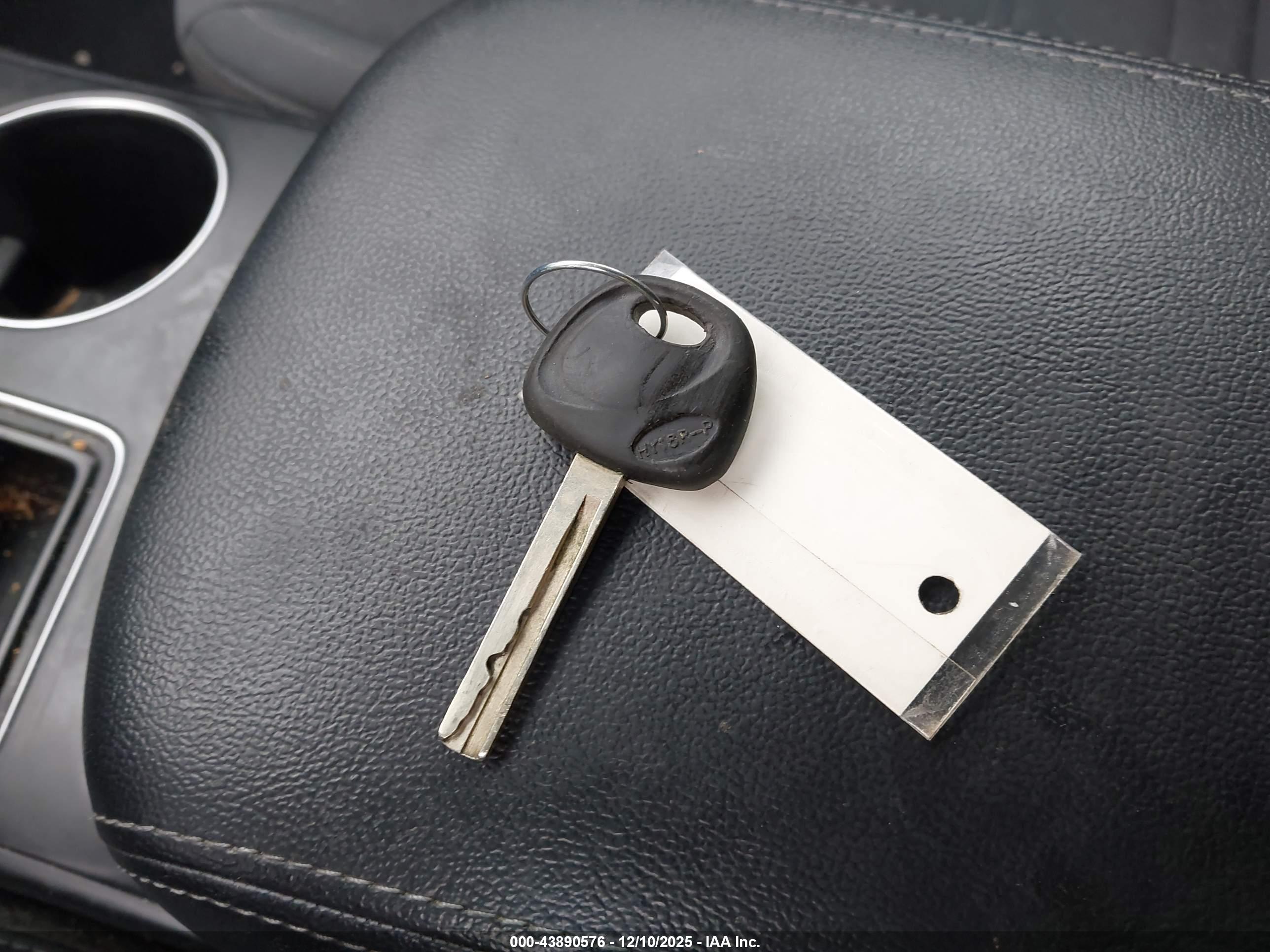 KIA SORENTO image 11