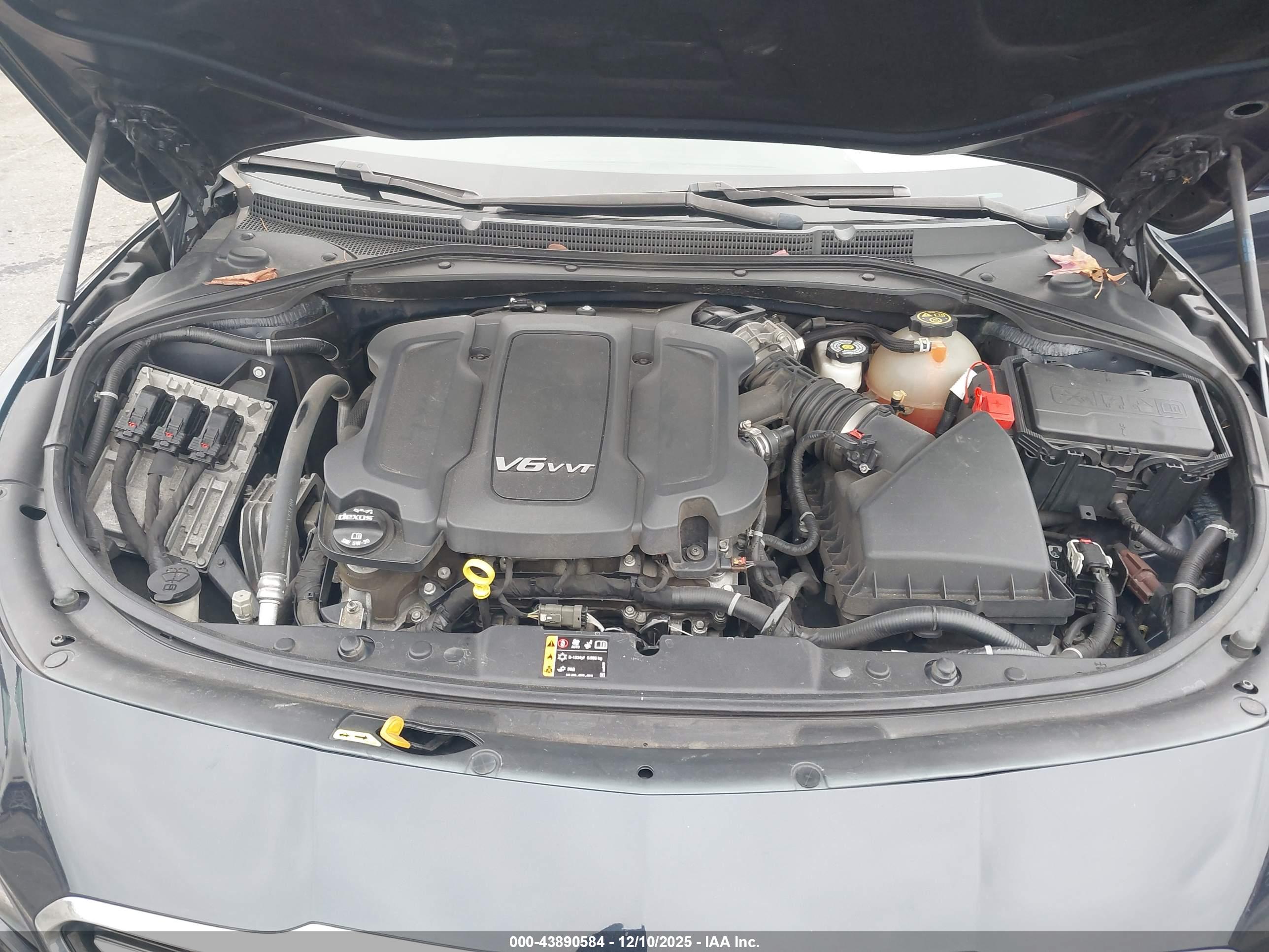 BUICK LACROSSE image 10