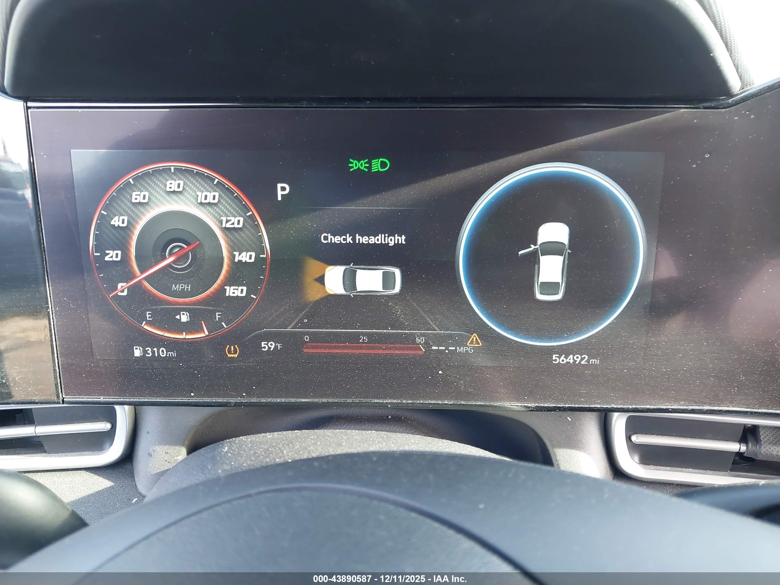 HYUNDAI ELANTRA image 7