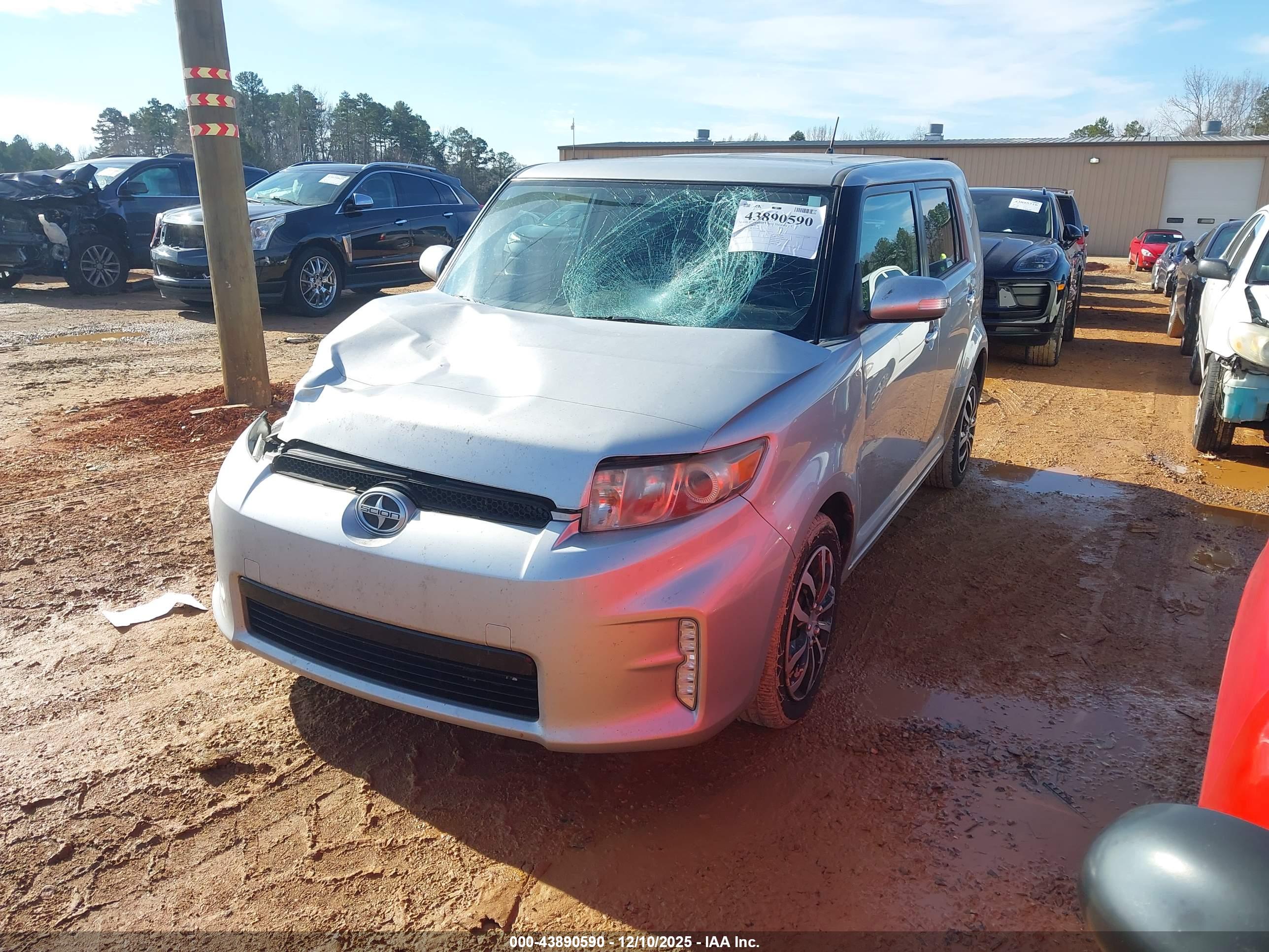SCION XB image 2