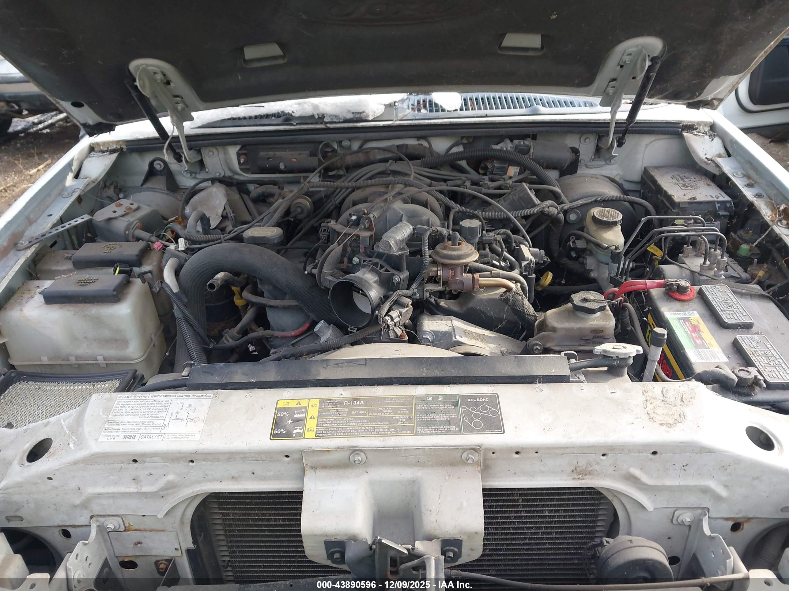 FORD EXPLORER image 10