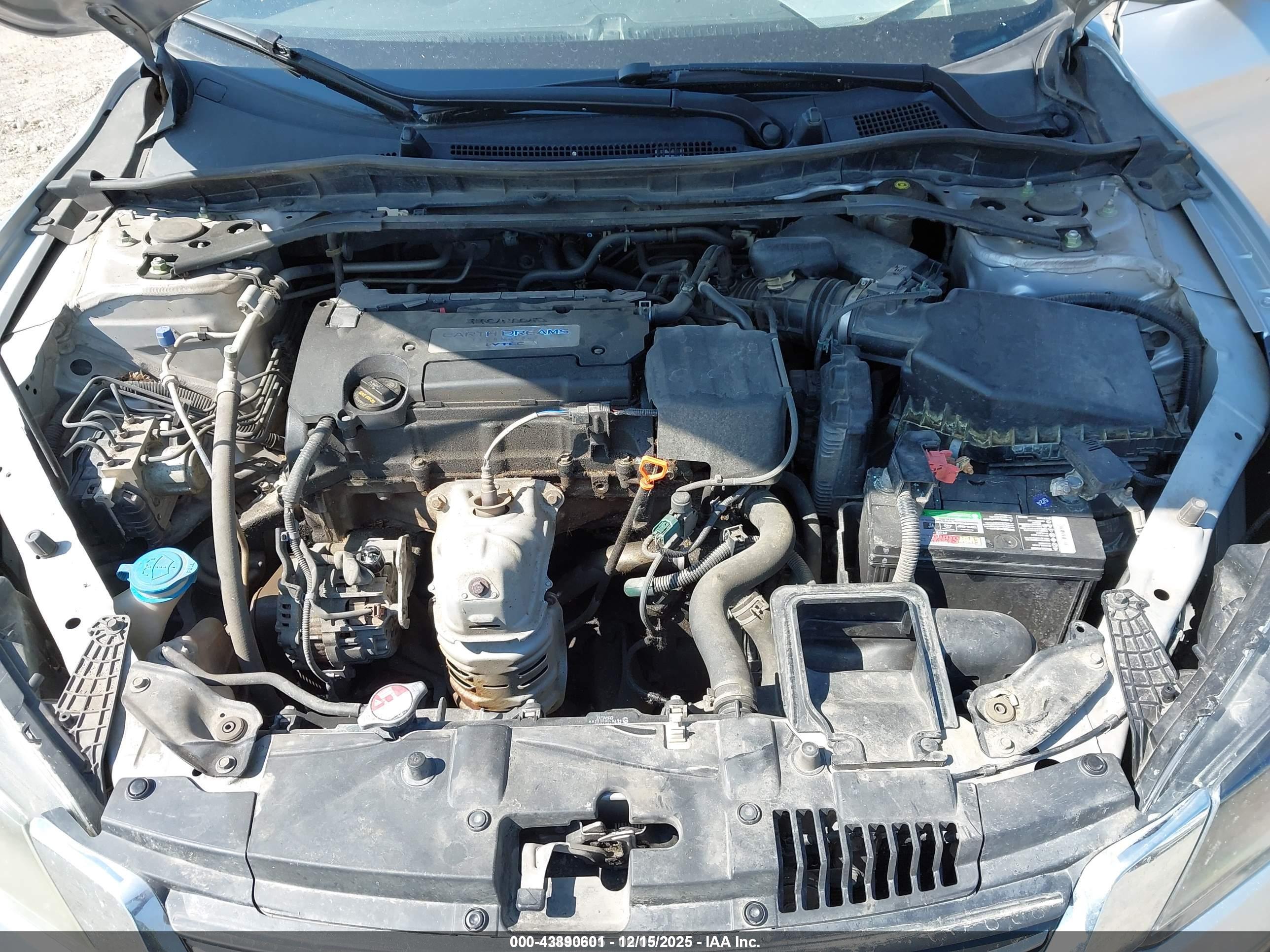 HONDA ACCORD image 10