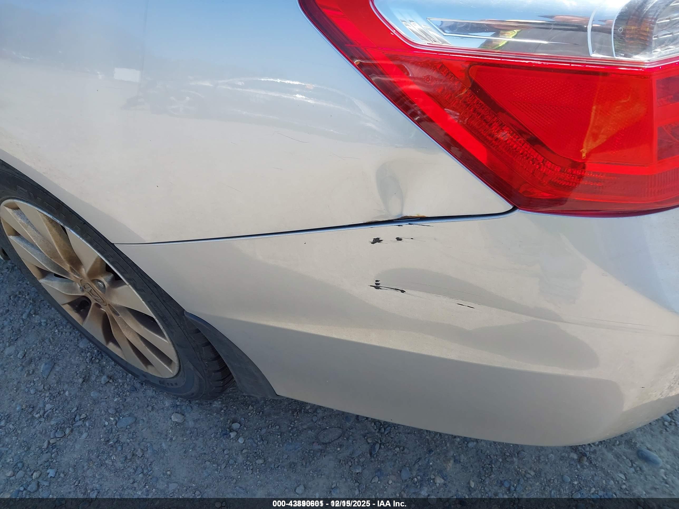 HONDA ACCORD image 6