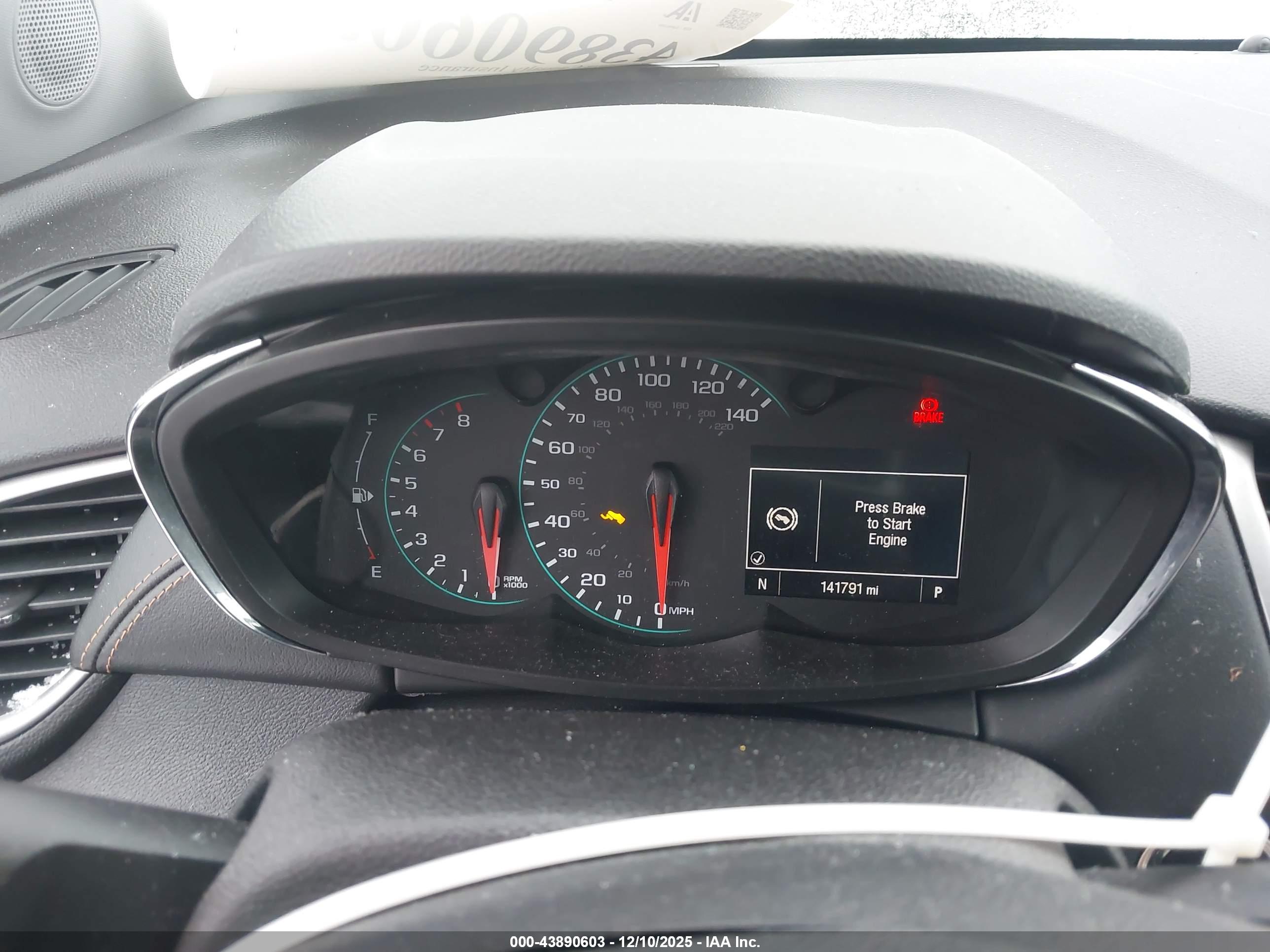 CHEVROLET TRAX image 7