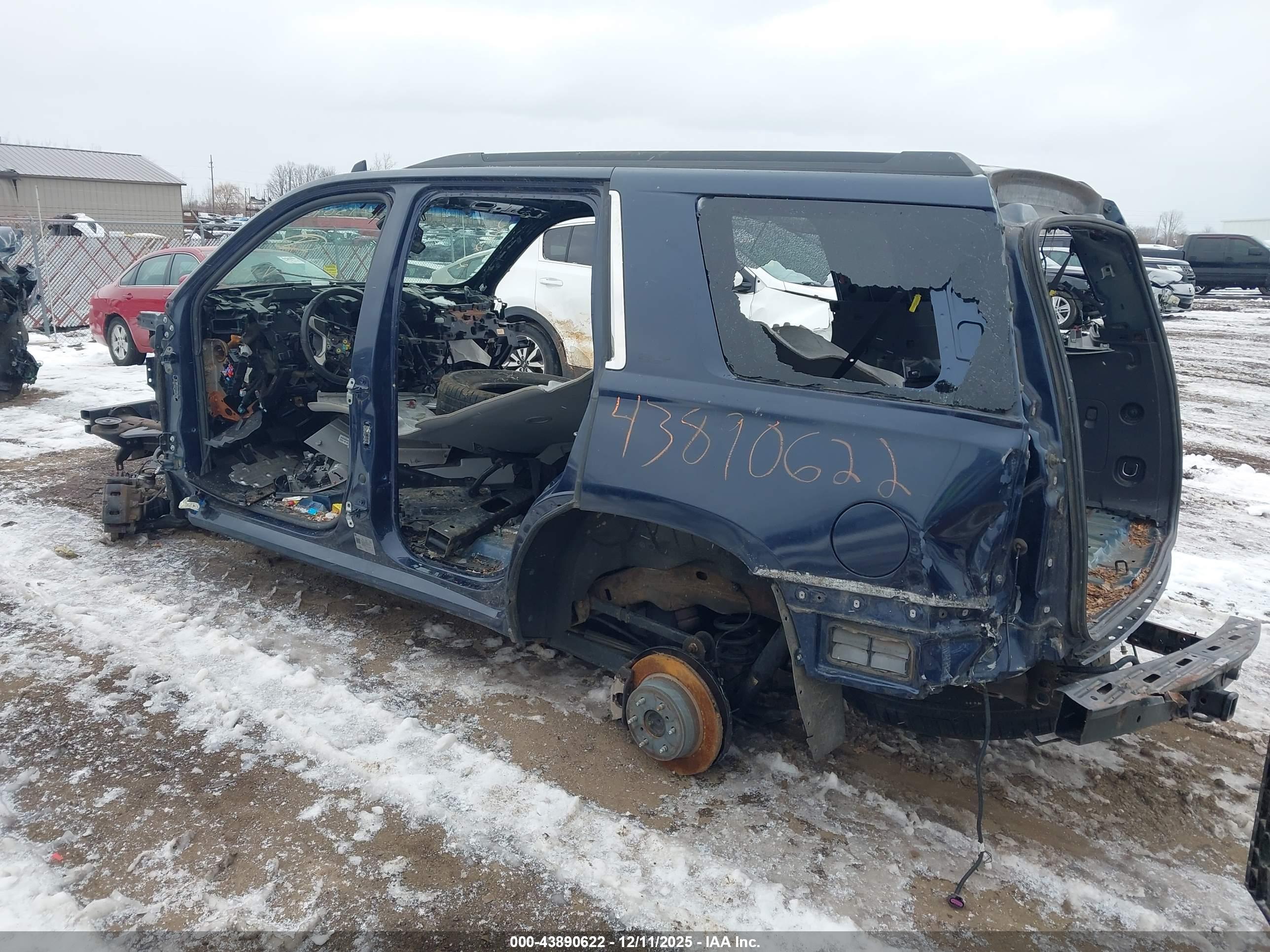 GMC YUKON image 3