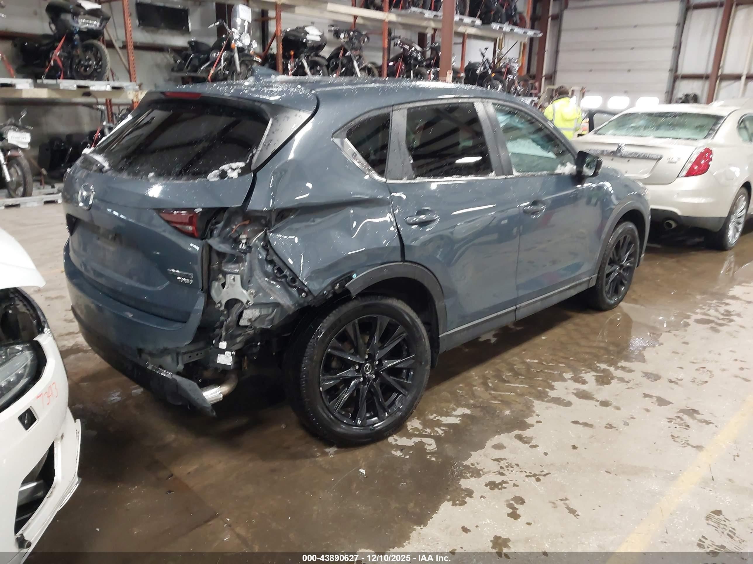 MAZDA CX-5 image 4