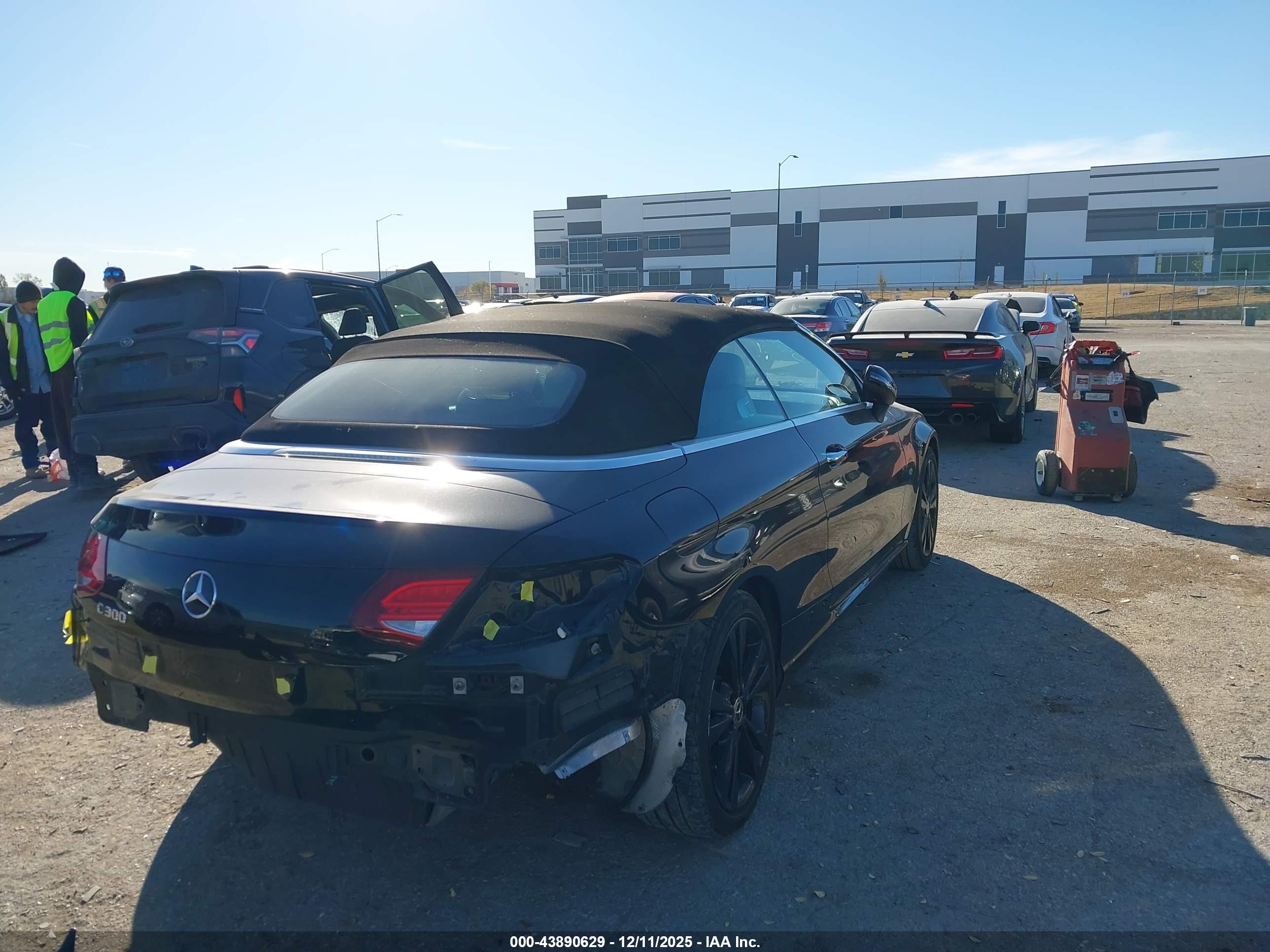 MERCEDES-BENZ C image 4