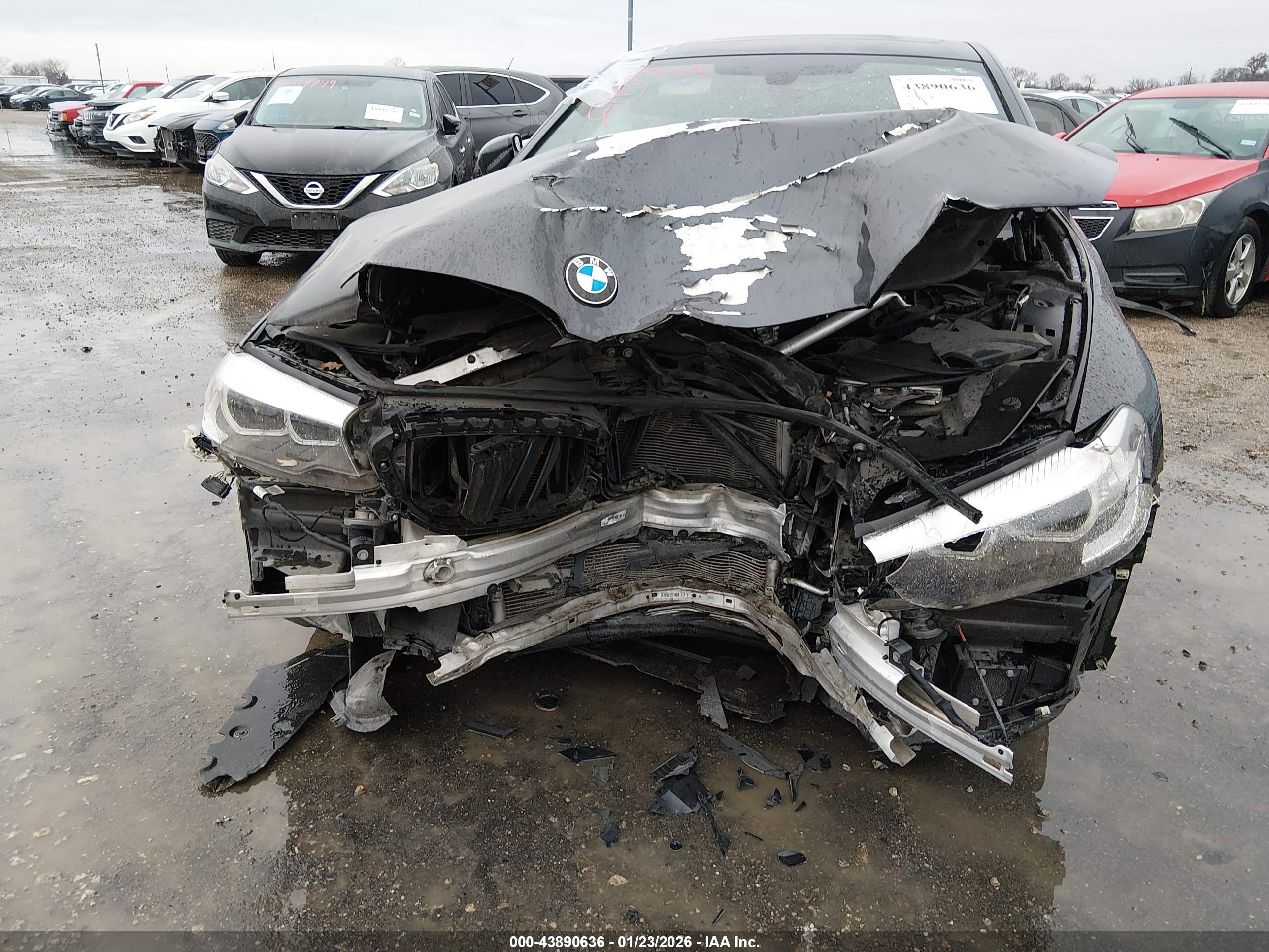 BMW 530E image 6