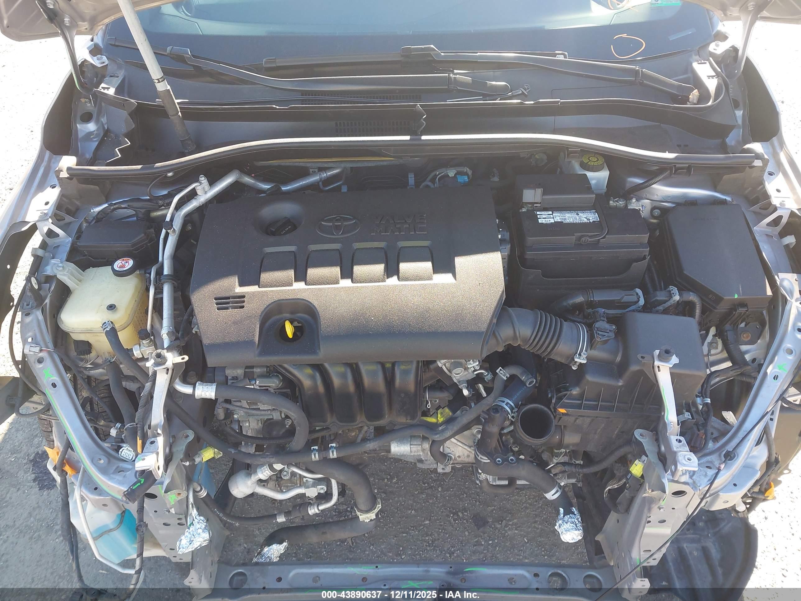 TOYOTA C-HR image 10