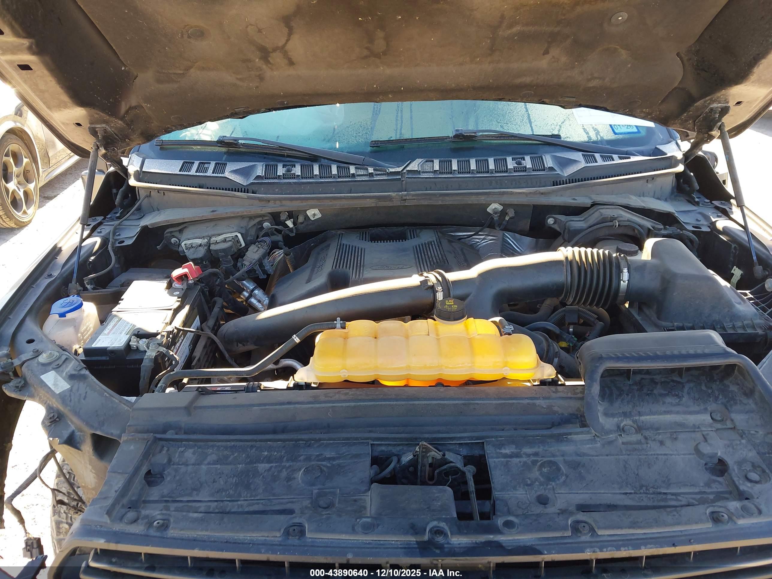 FORD F-150 image 10