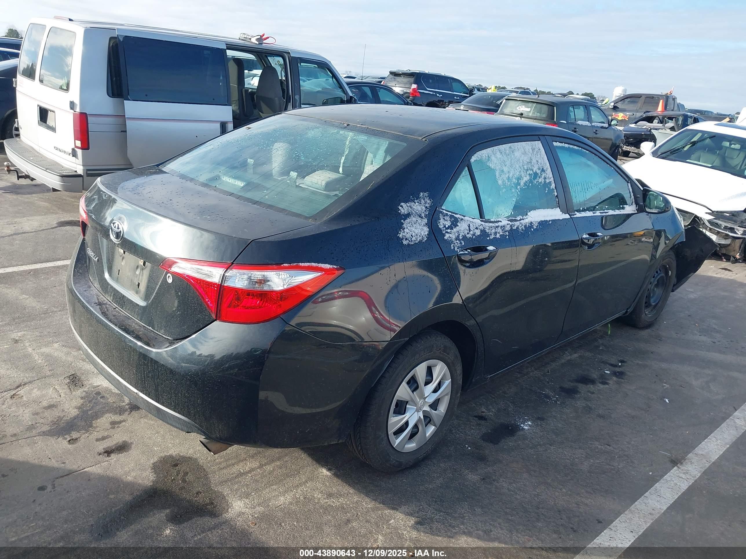TOYOTA COROLLA image 4