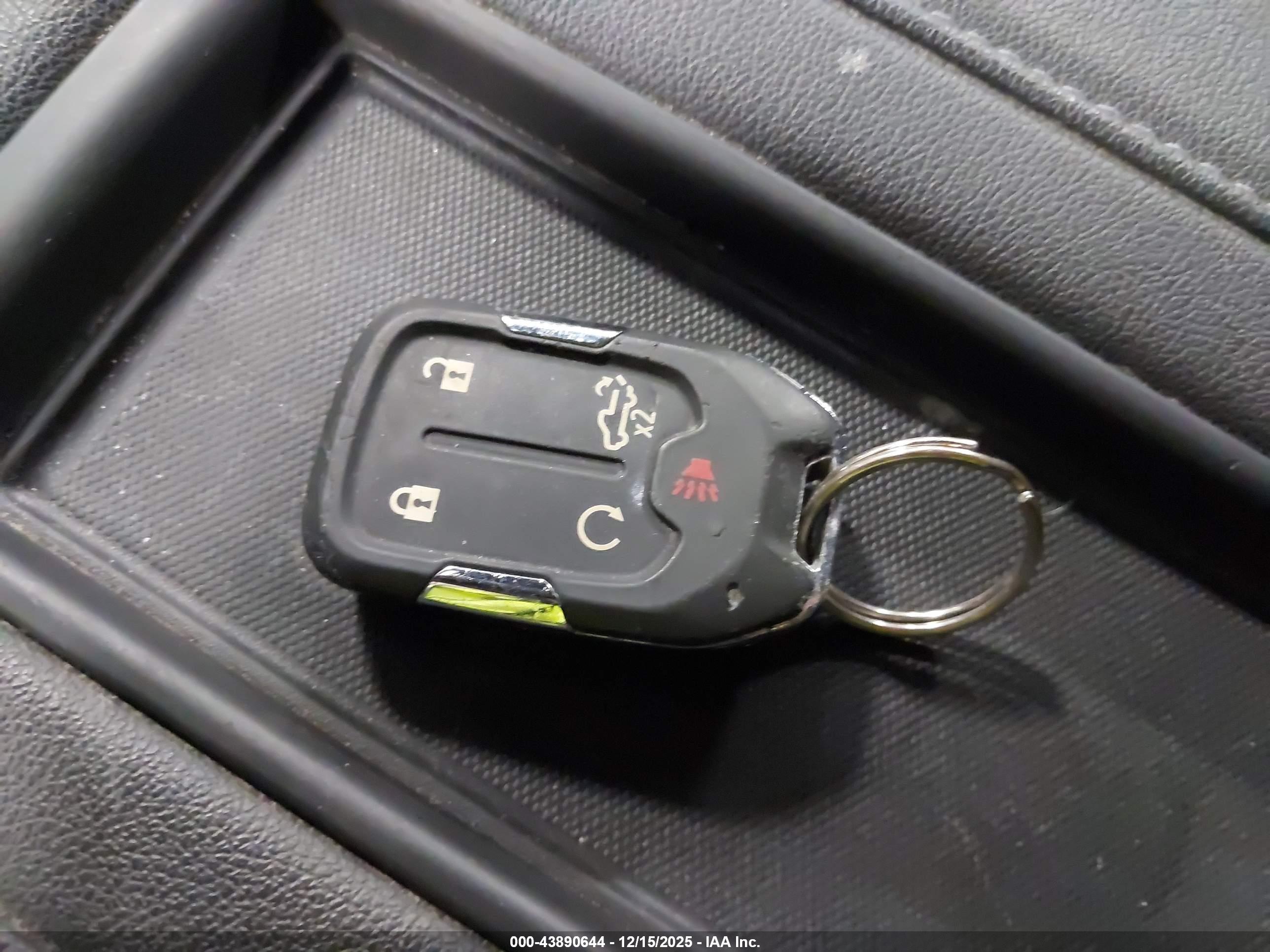 GMC SIERRA image 11