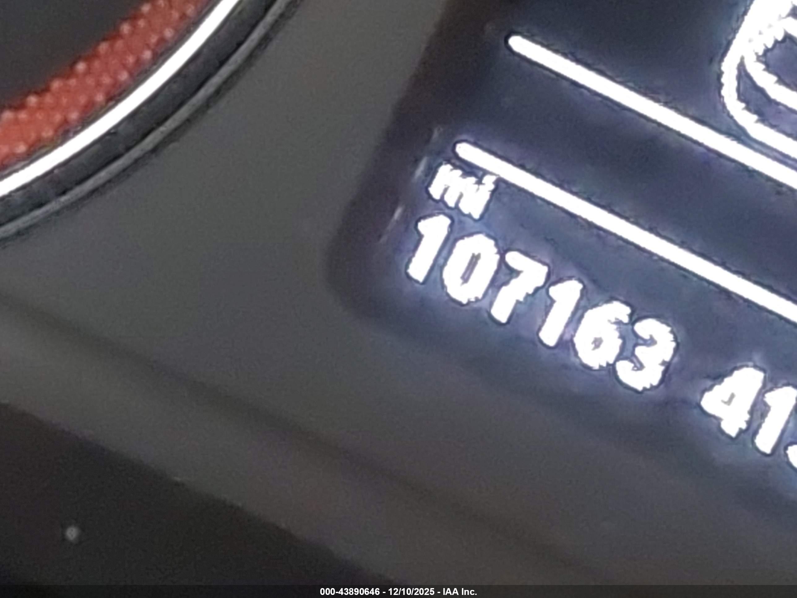 VOLKSWAGEN PASSAT image 7