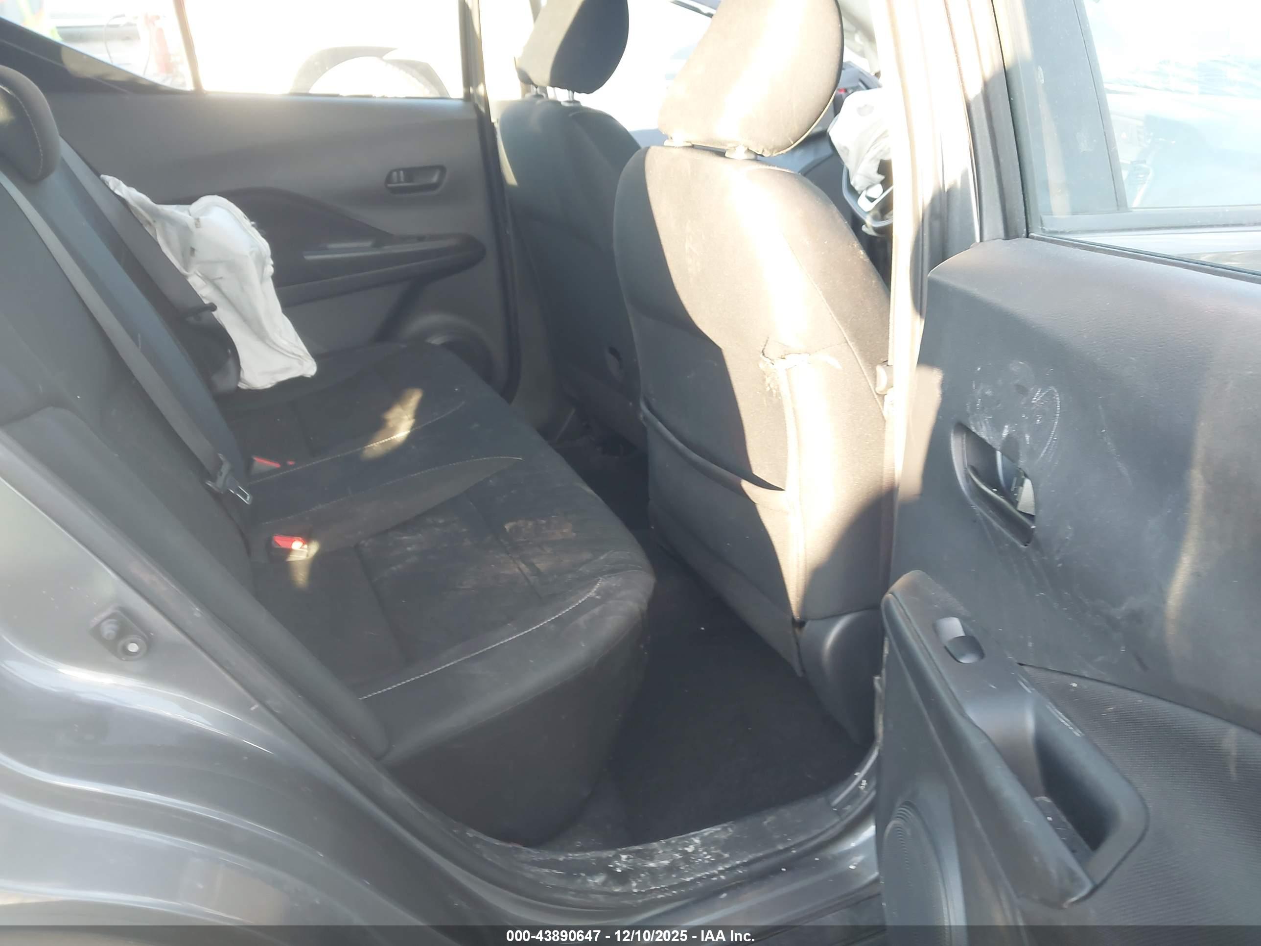 NISSAN KICKS image 8