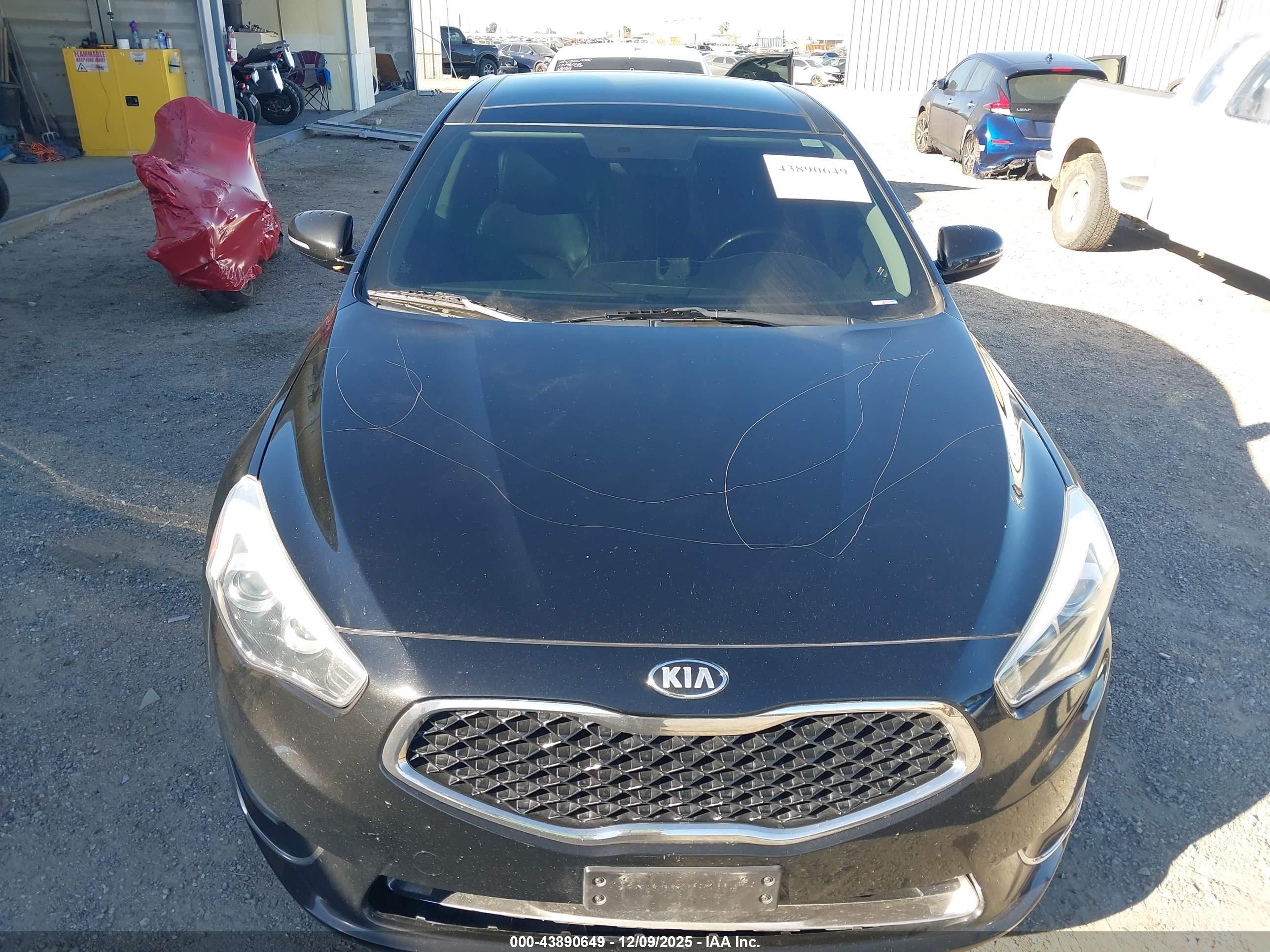 KIA CADENZA image 6