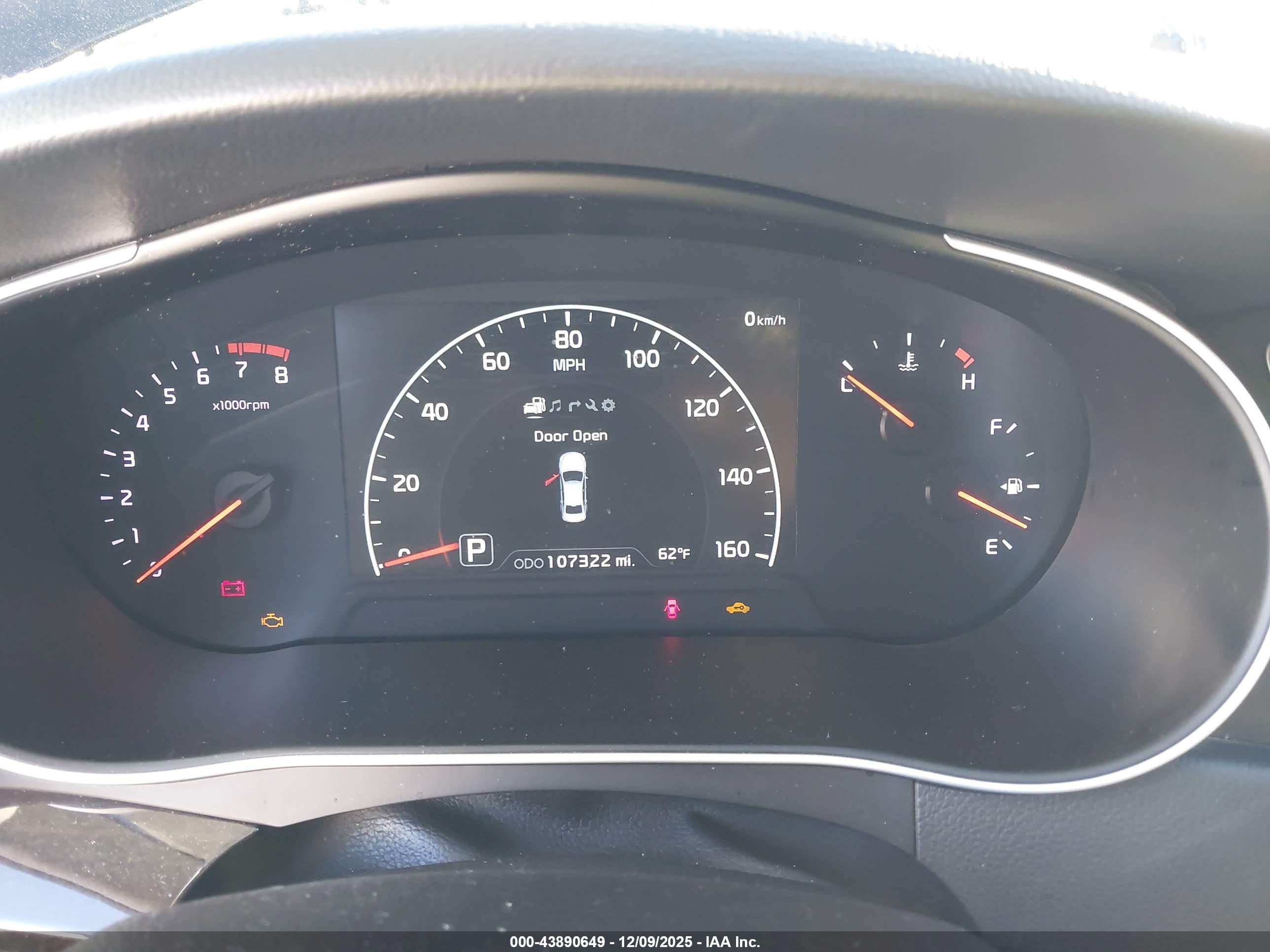 KIA CADENZA image 7
