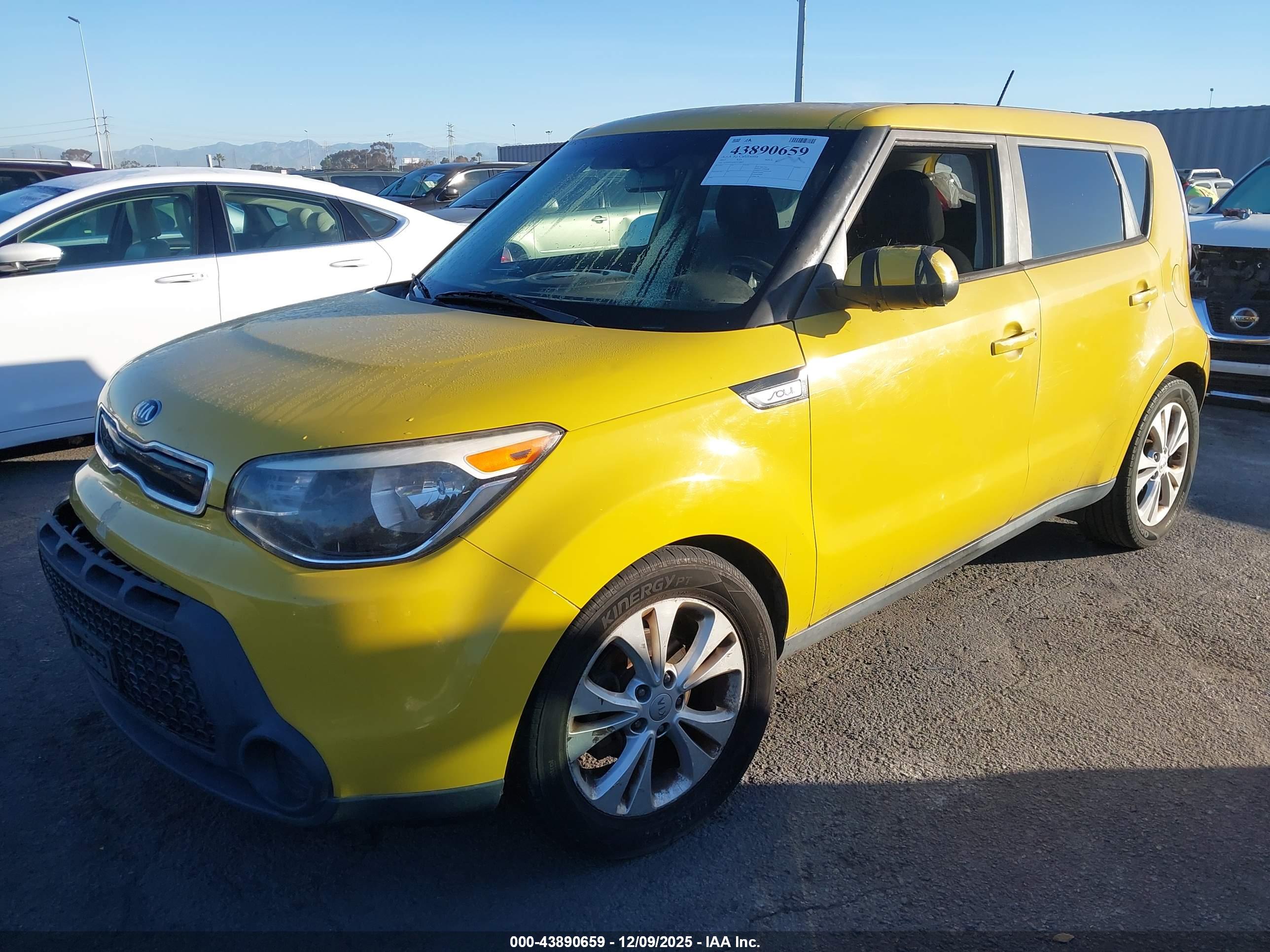 KIA SOUL image 2