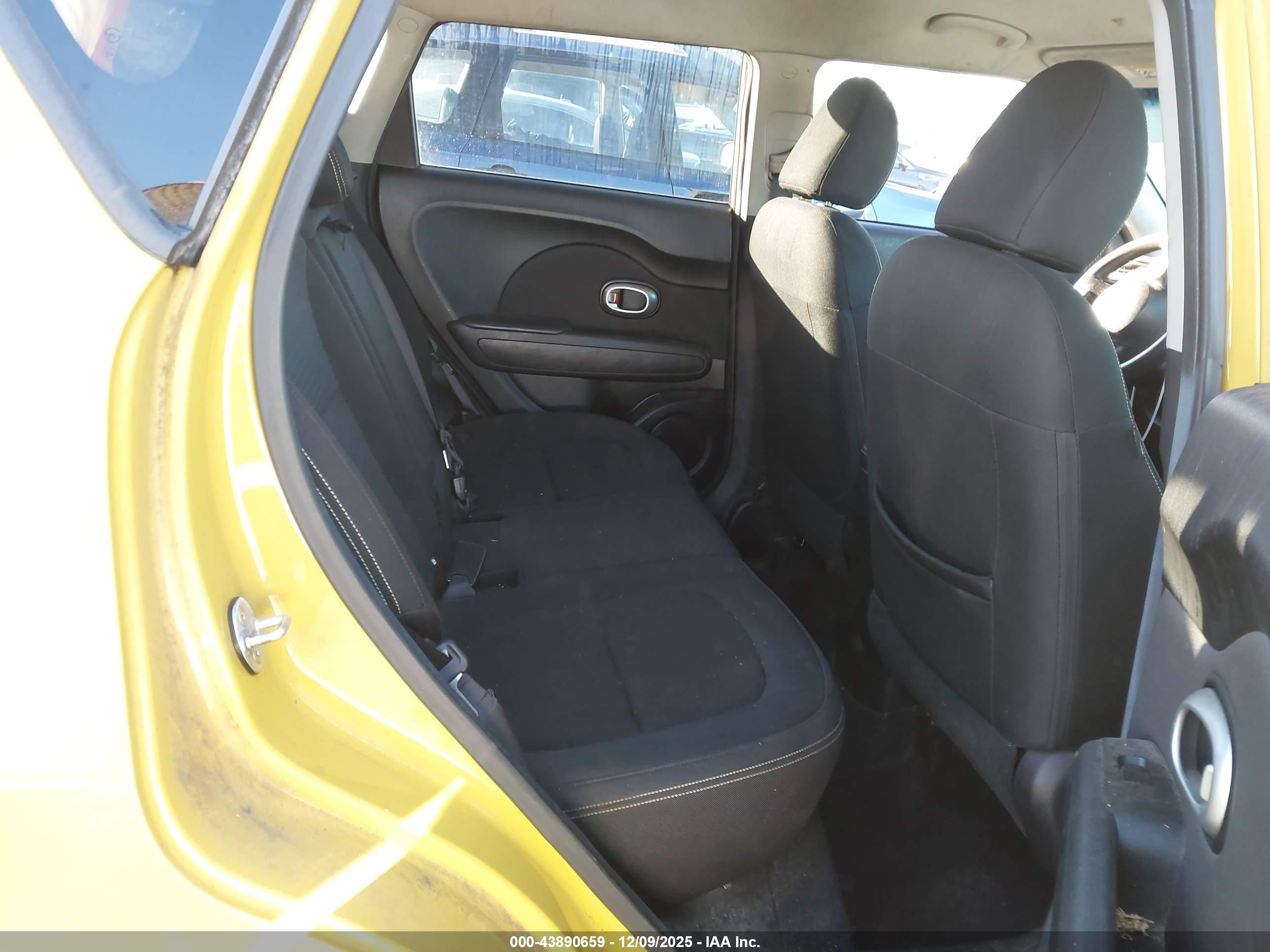 KIA SOUL image 8