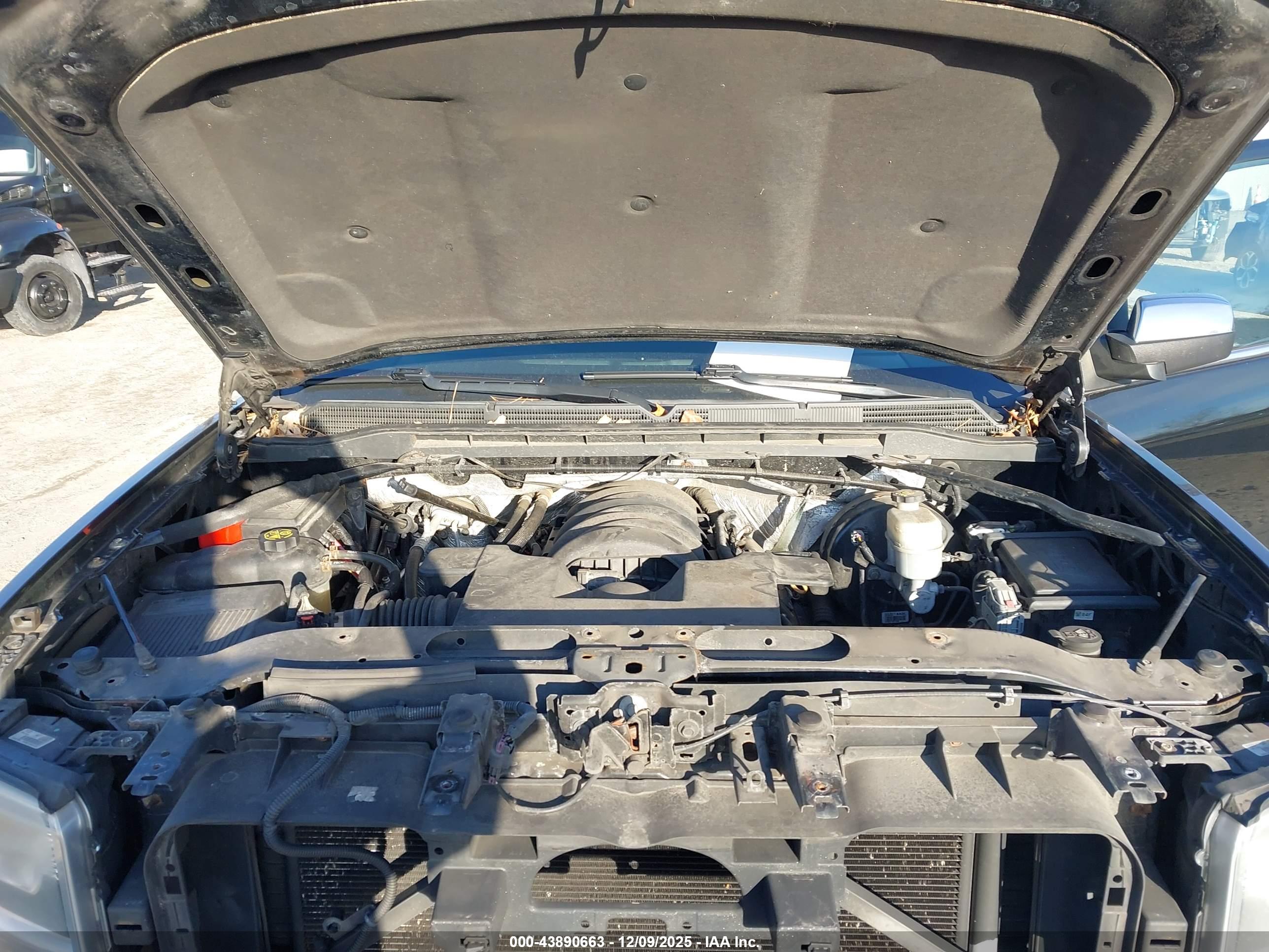 GMC SIERRA image 10