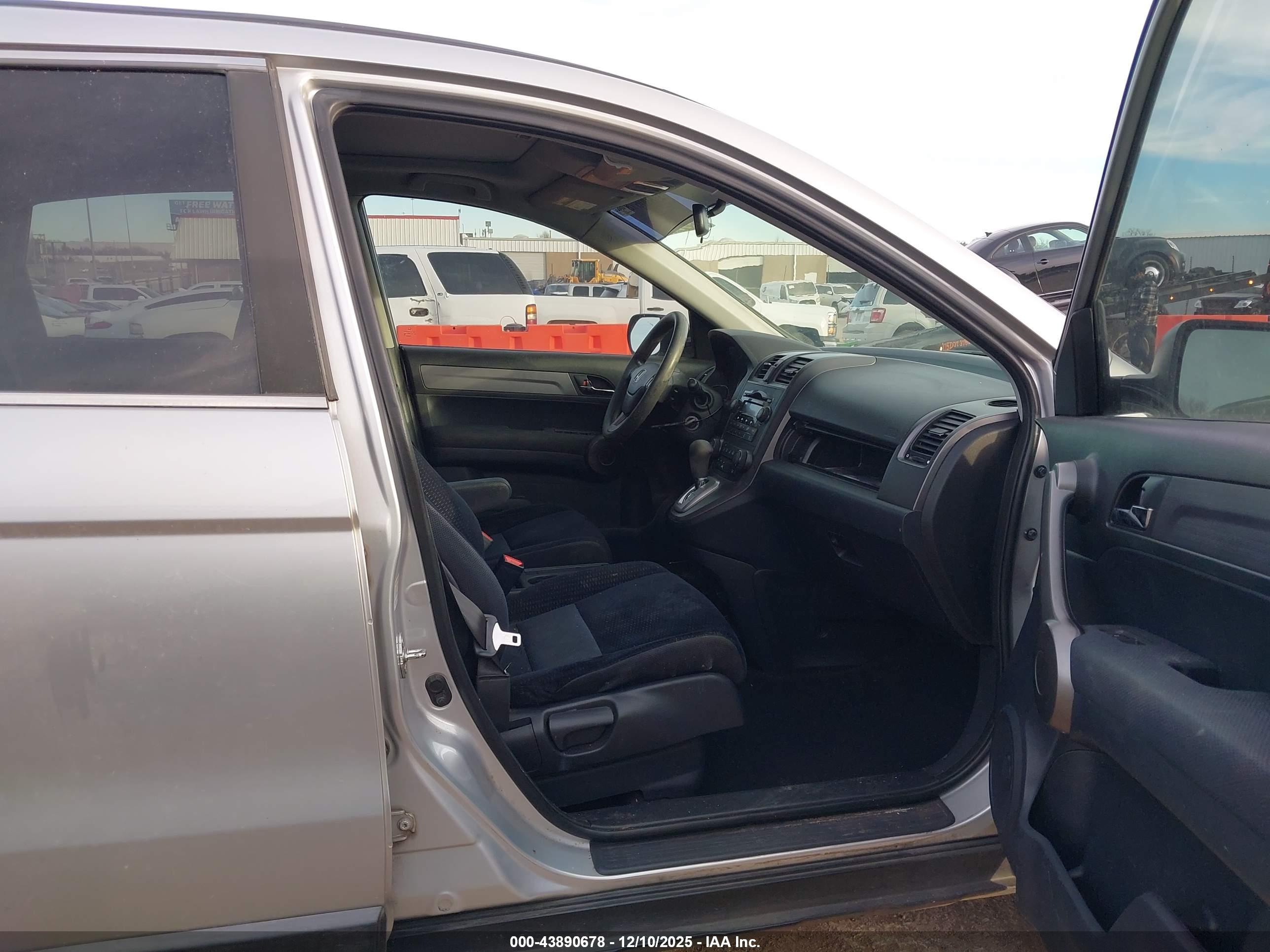 HONDA CR-V image 5