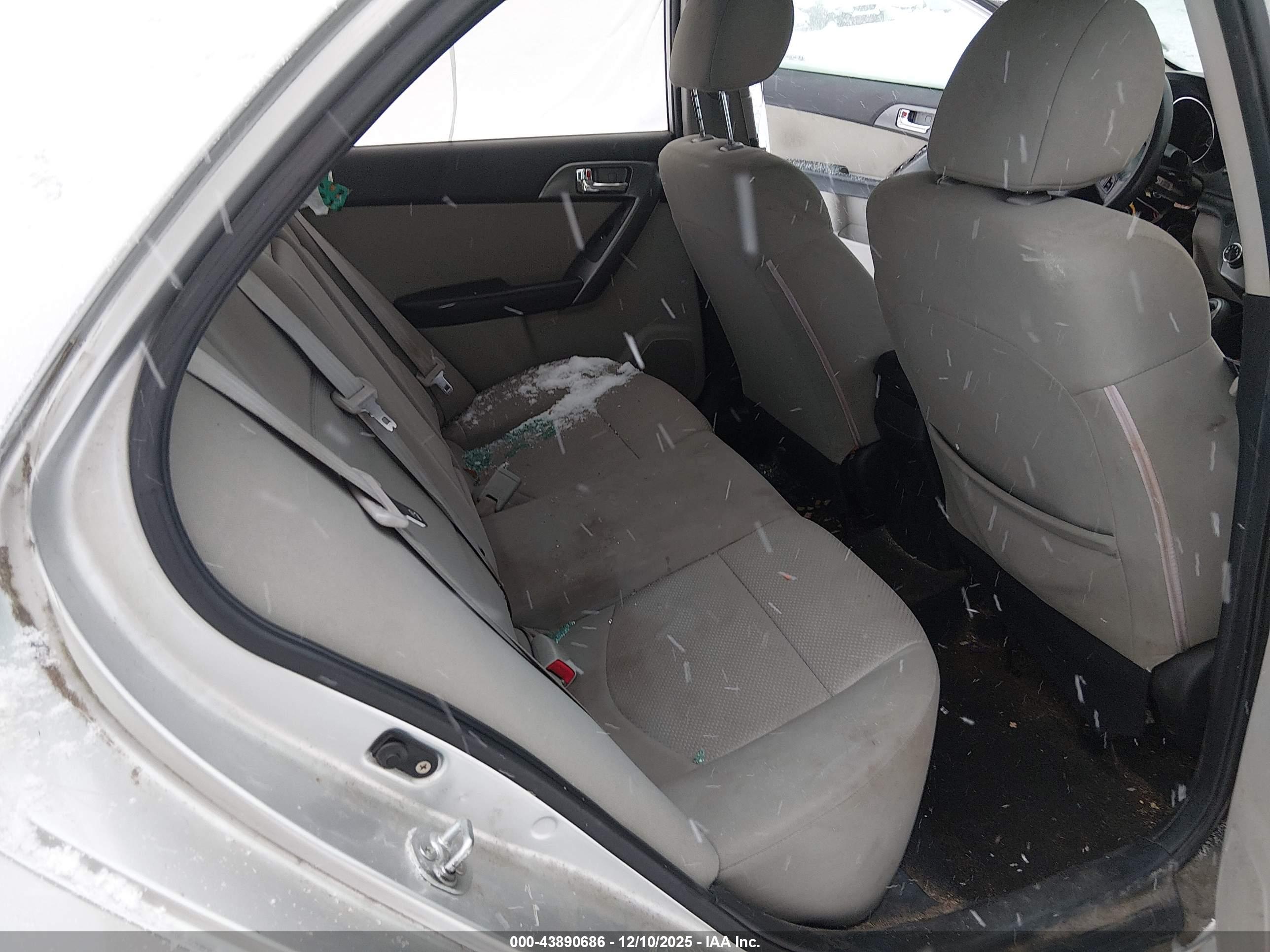 KIA FORTE image 8