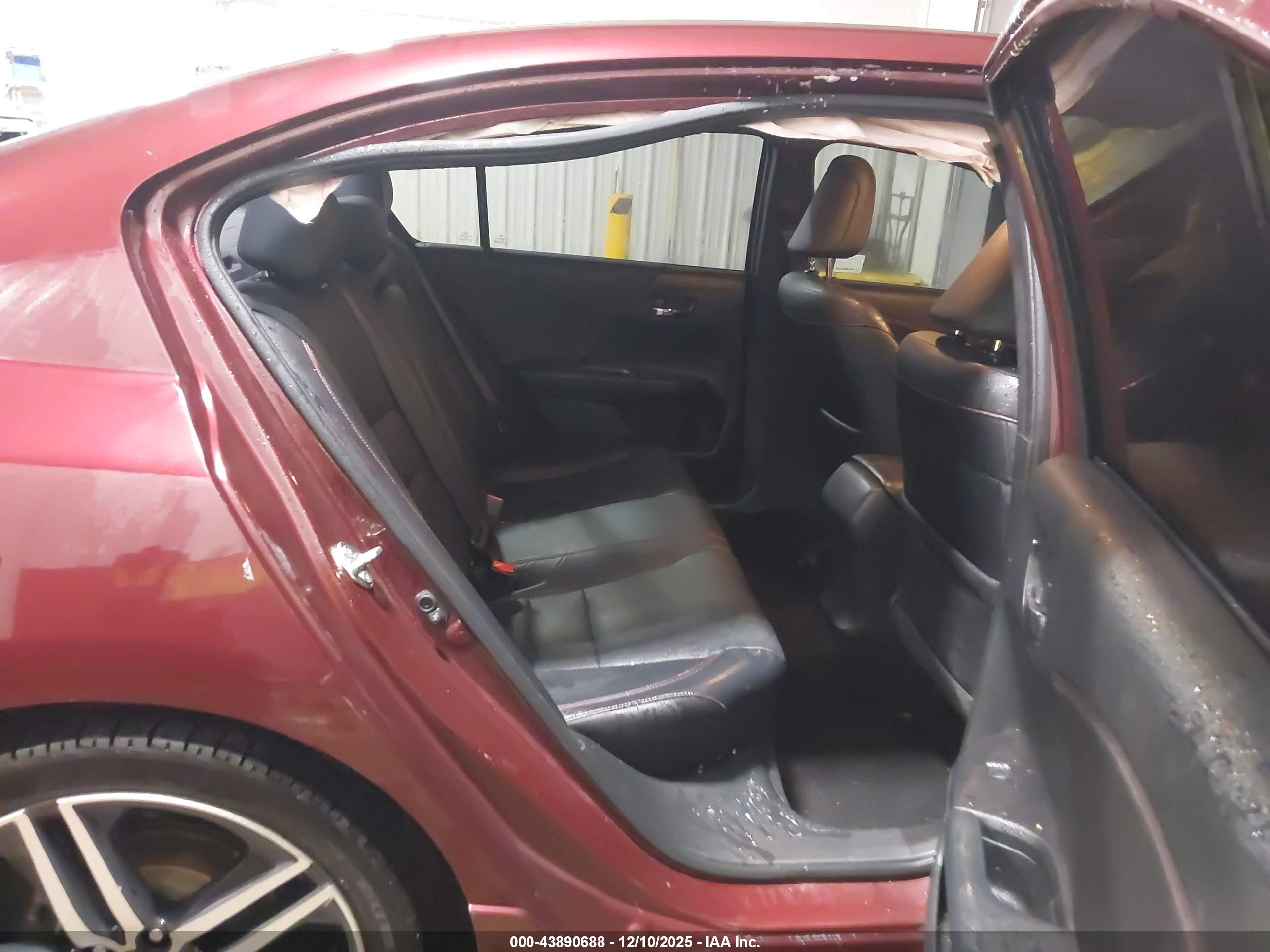 HONDA ACCORD image 8