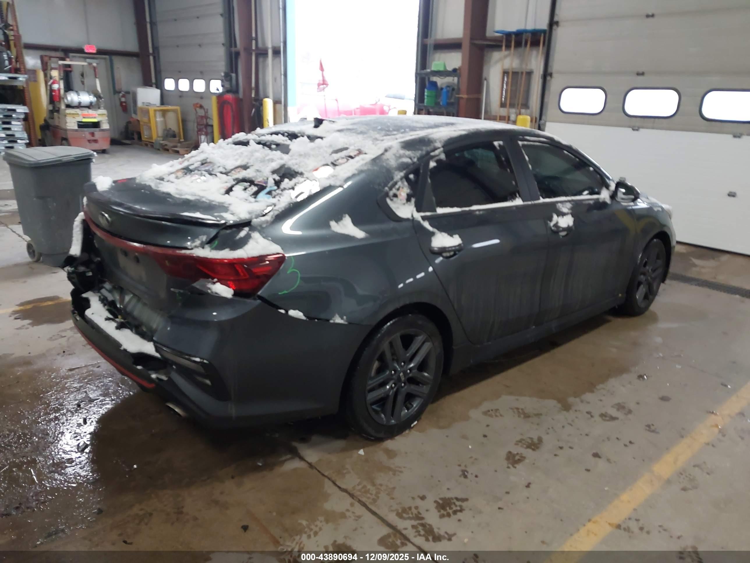 KIA FORTE image 4