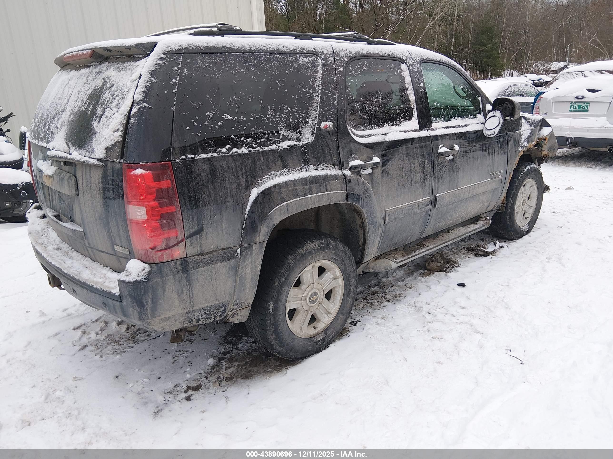 CHEVROLET TAHOE image 4