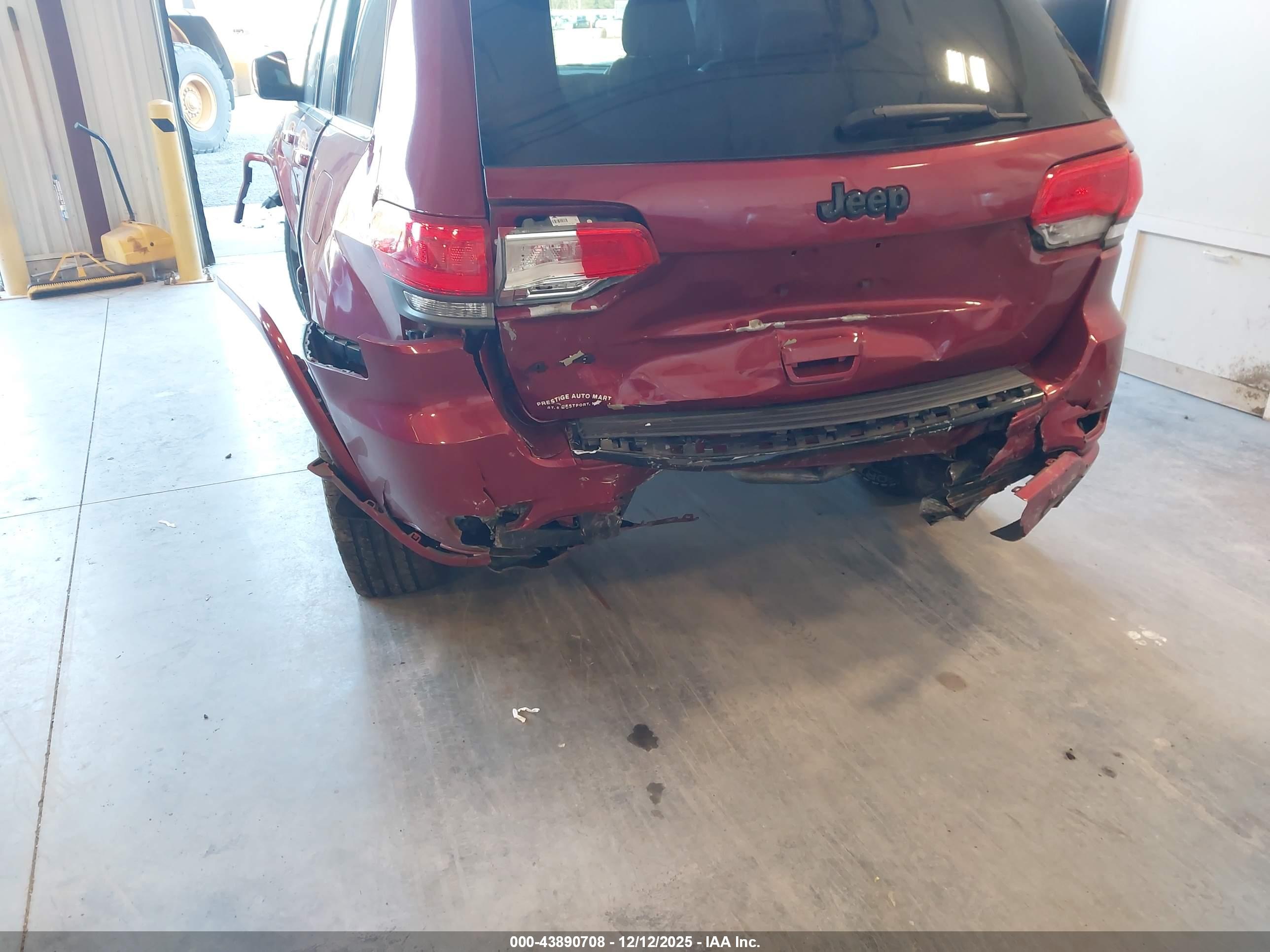 JEEP GRAND image 6