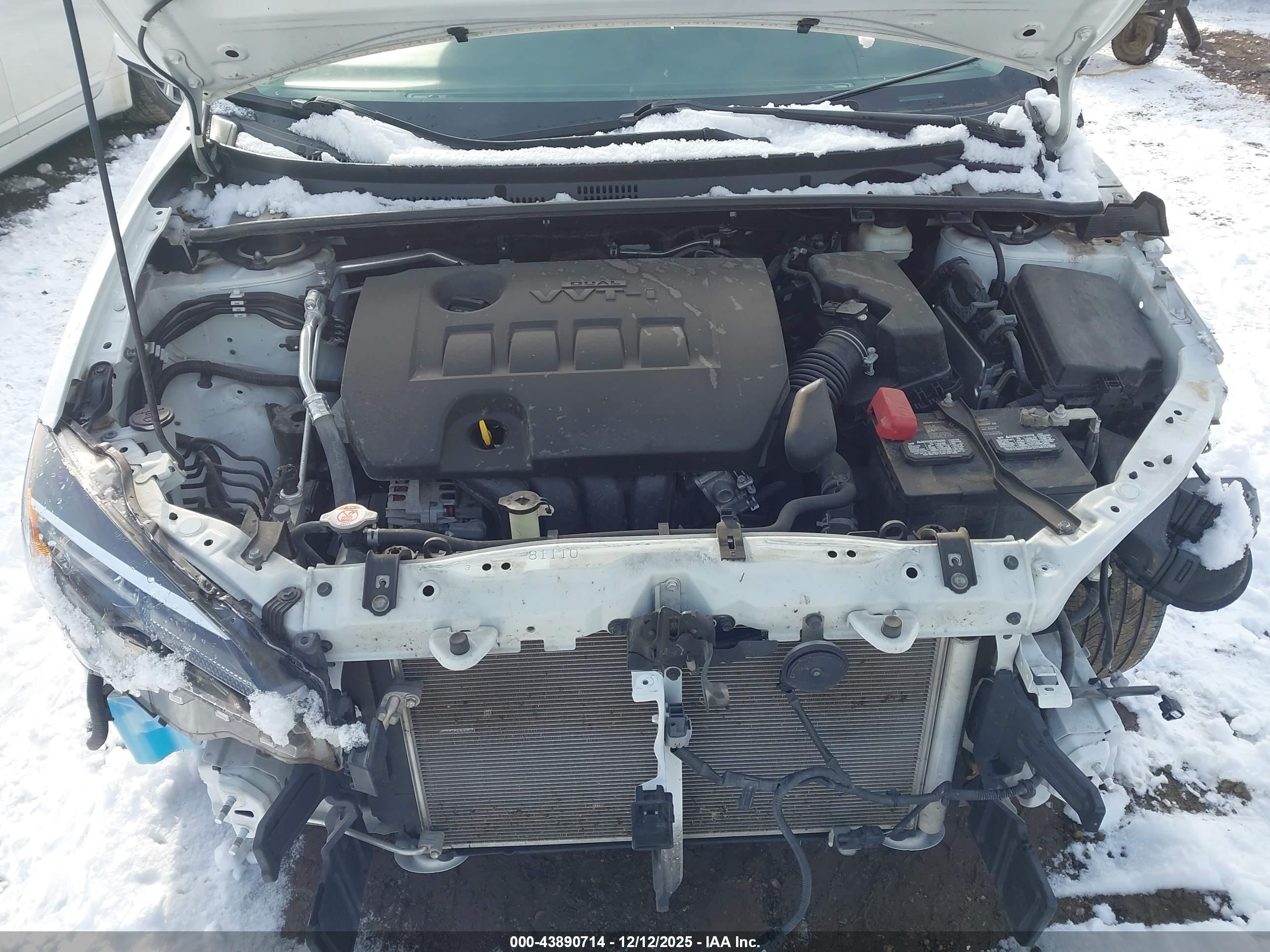 TOYOTA COROLLA image 10
