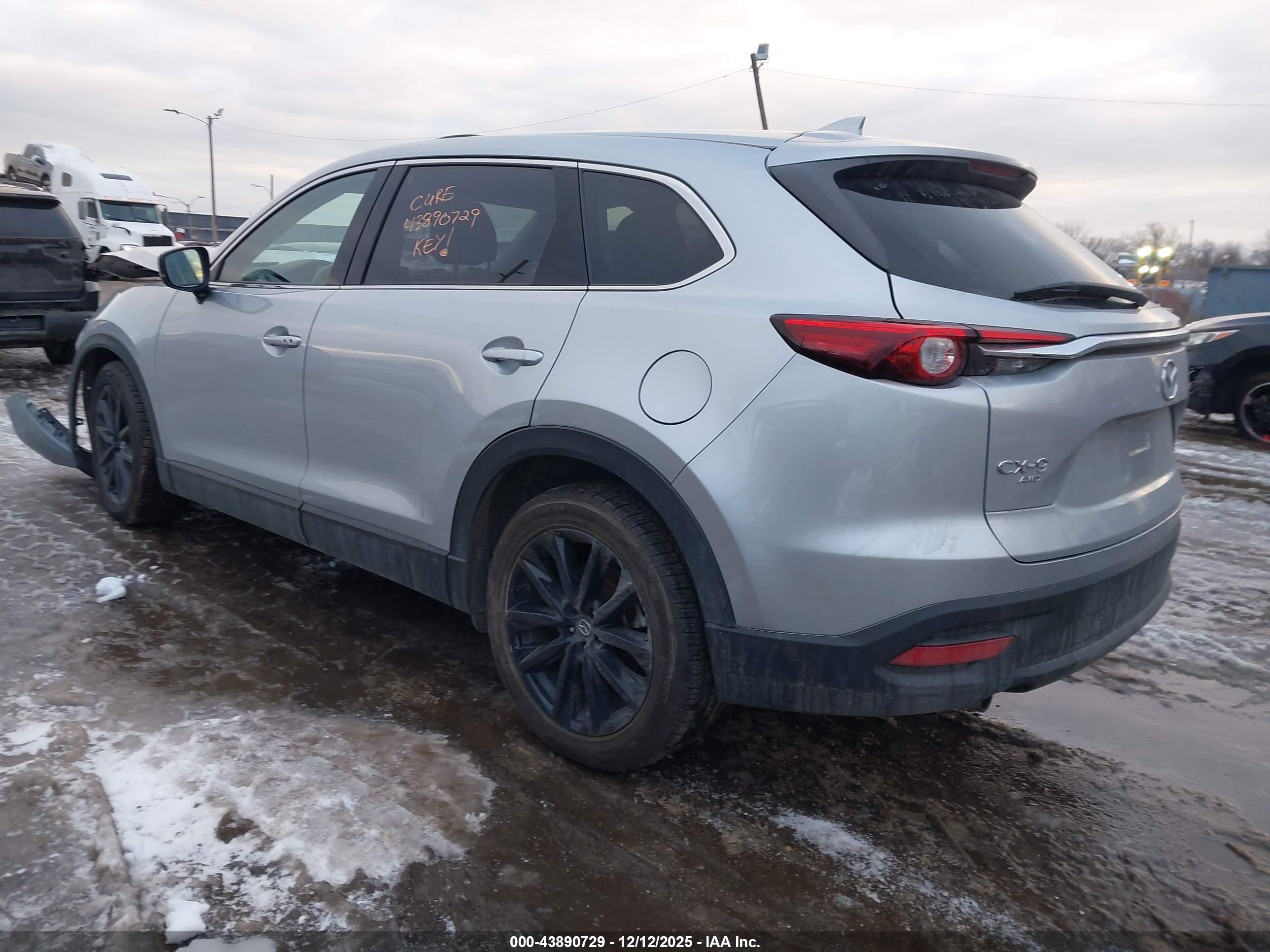 MAZDA CX-9 image 3