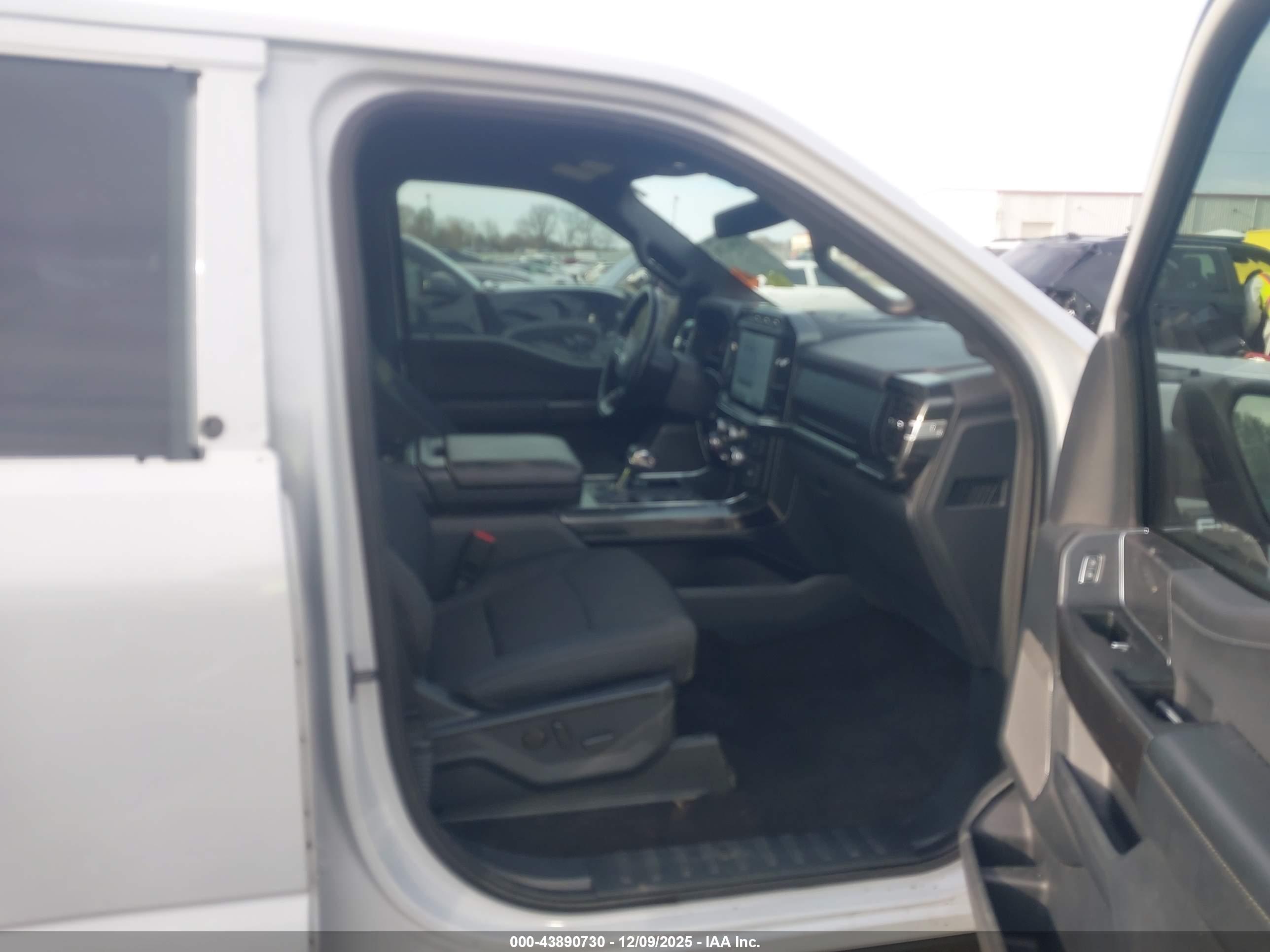FORD F-150 image 5