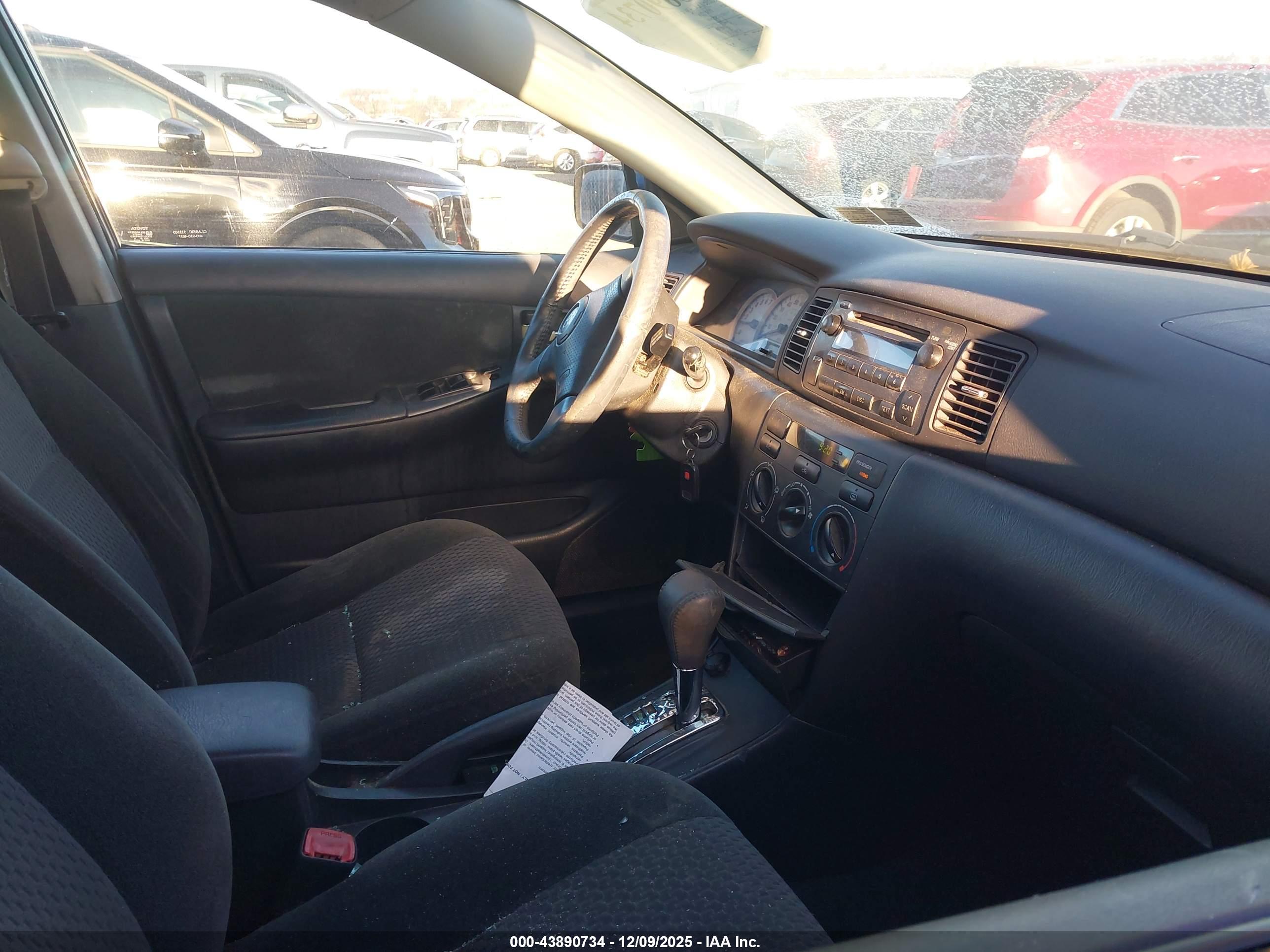 TOYOTA COROLLA image 5