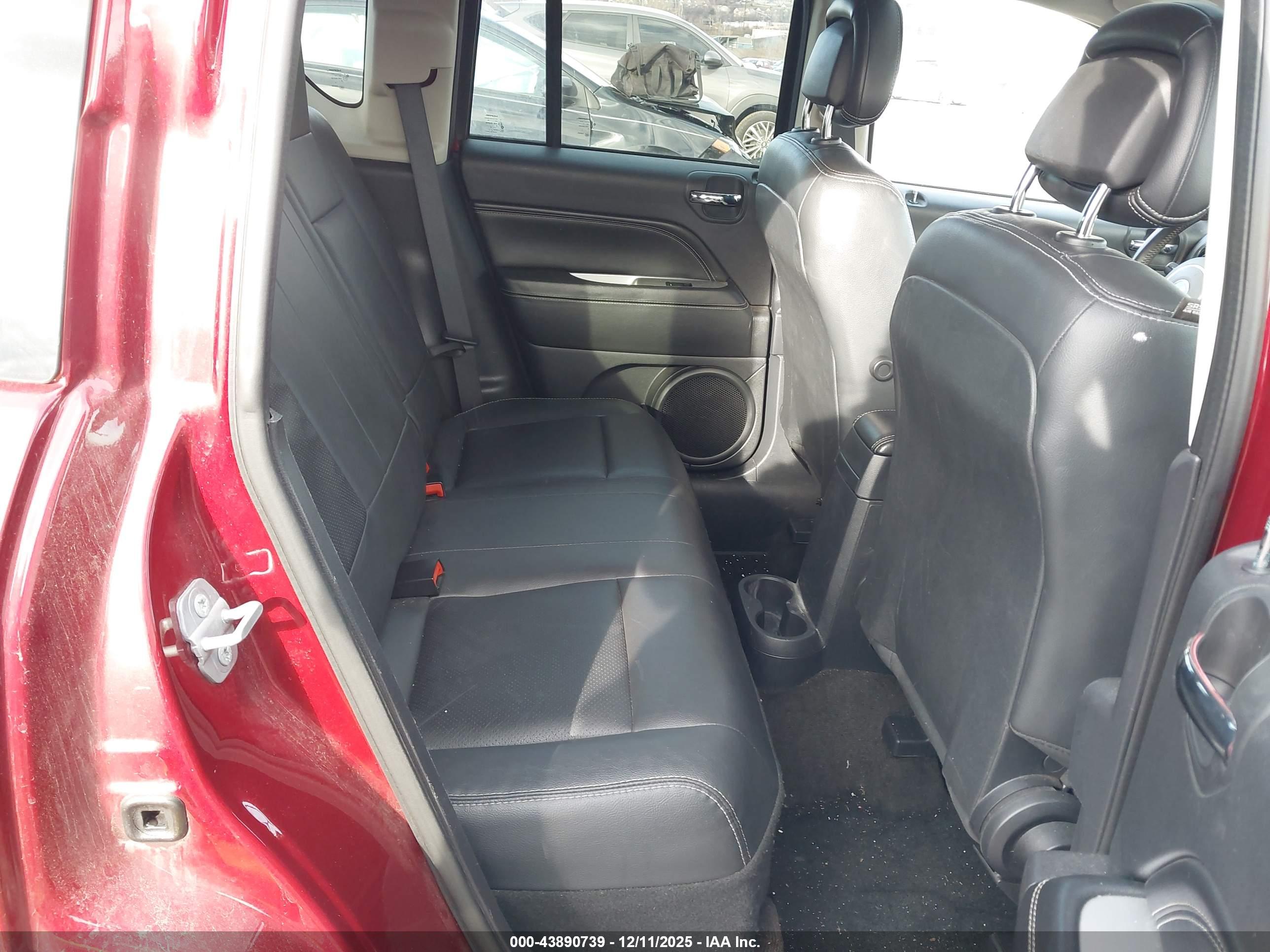 JEEP COMPASS image 8