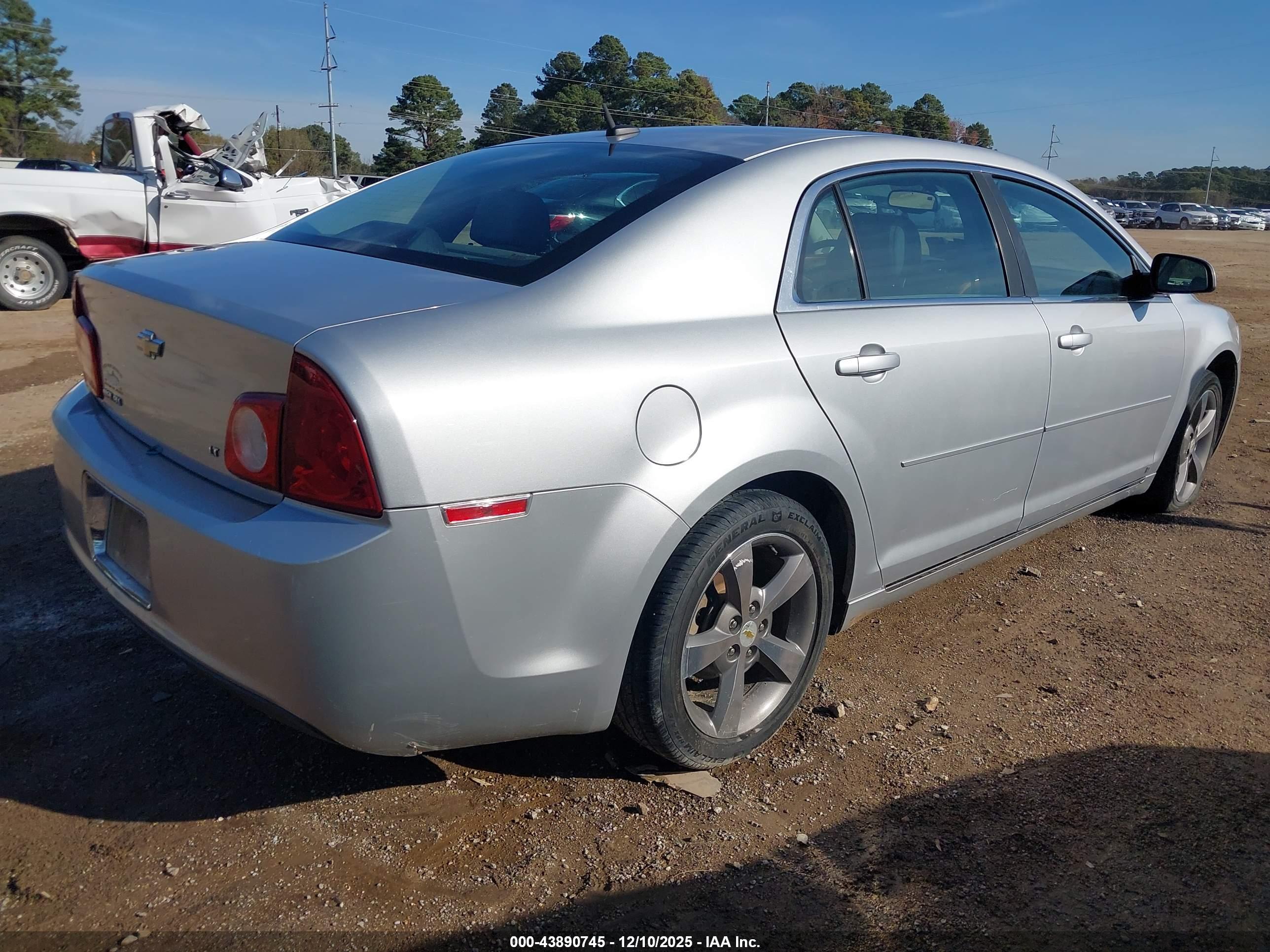 CHEVROLET MALIBU image 4