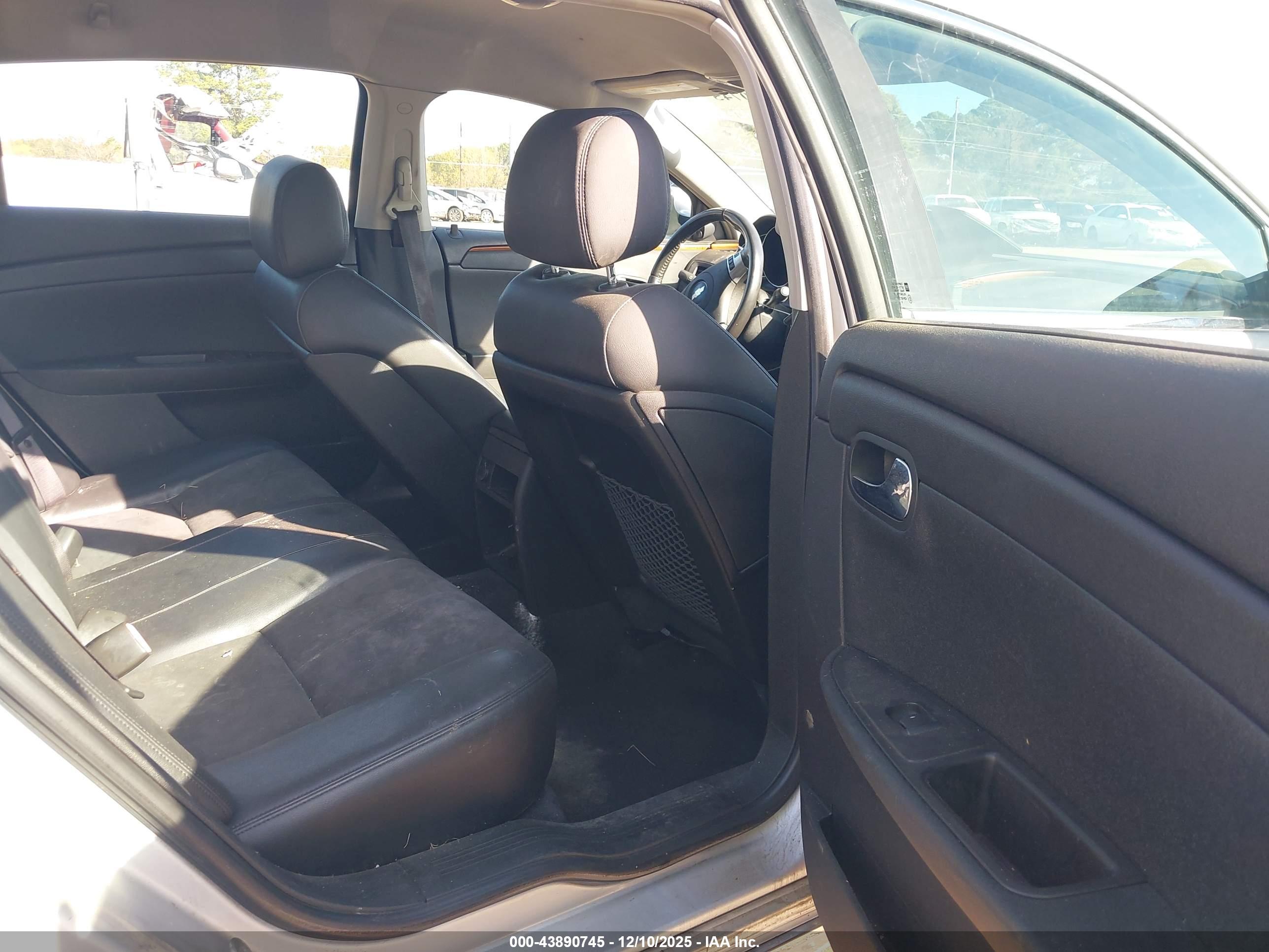 CHEVROLET MALIBU image 8