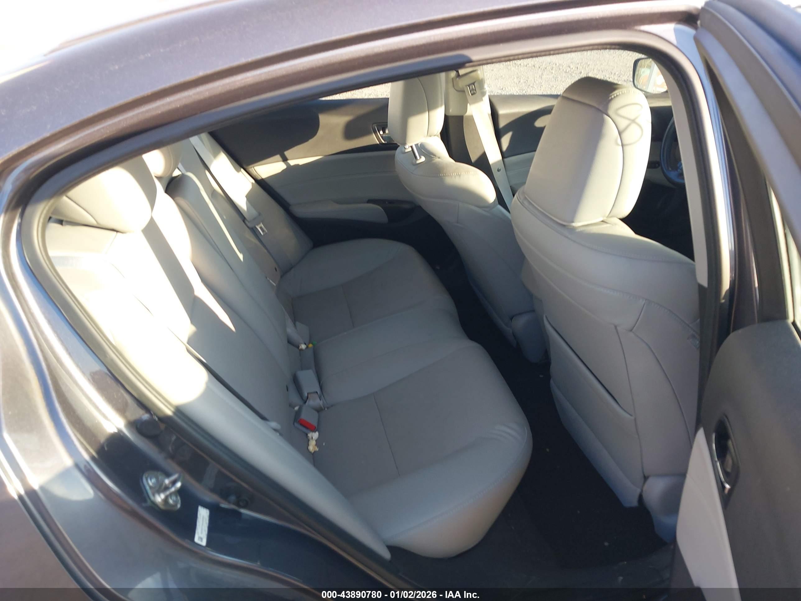 ACURA ILX image 8