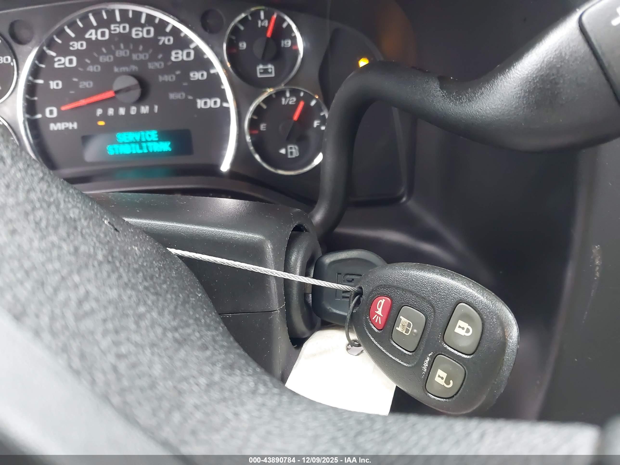 CHEVROLET EXPRESS image 11