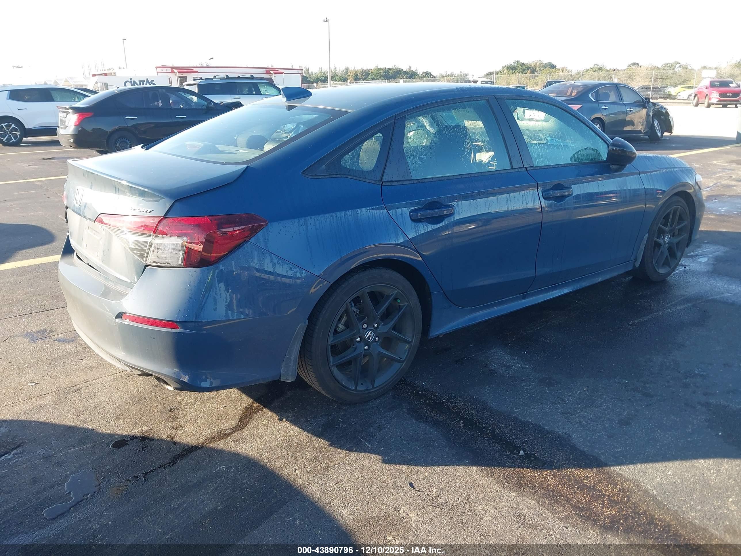 HONDA CIVIC image 4