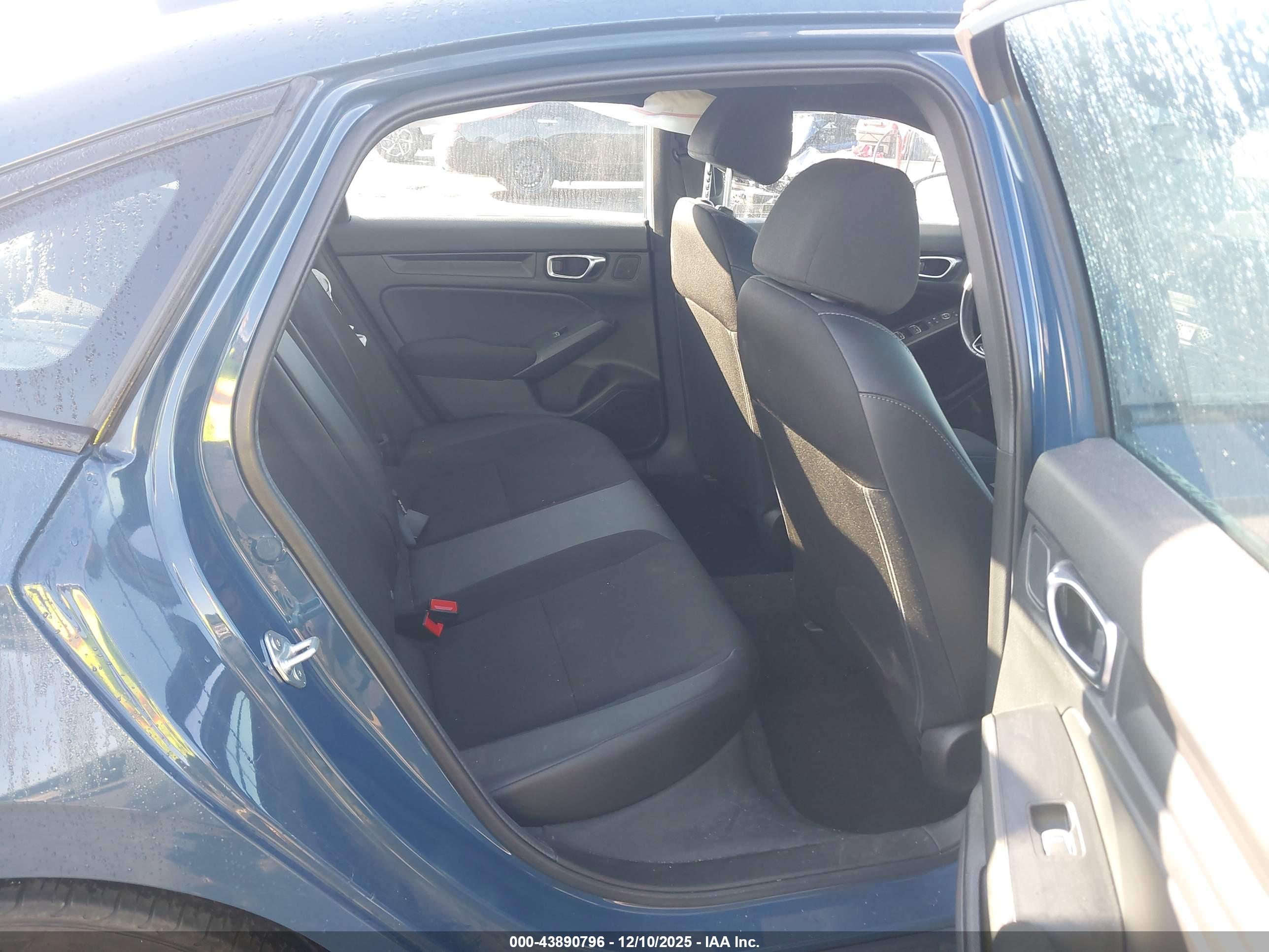 HONDA CIVIC image 8