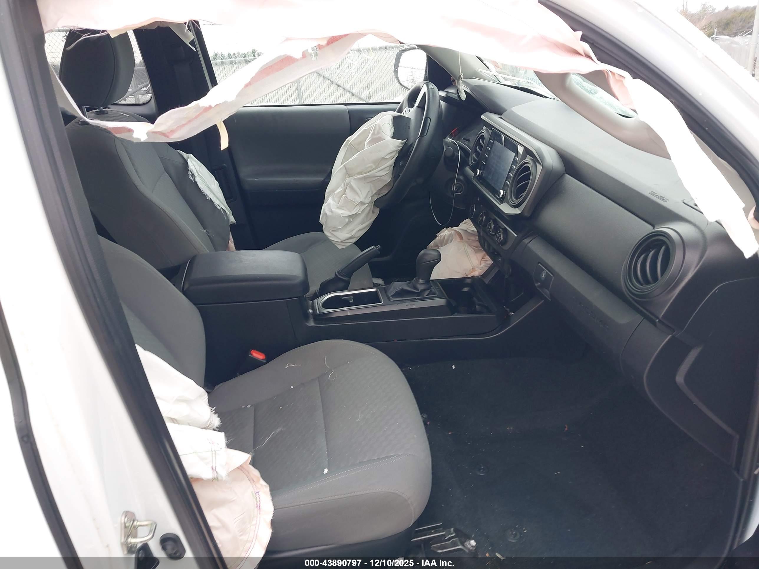 TOYOTA TACOMA image 5