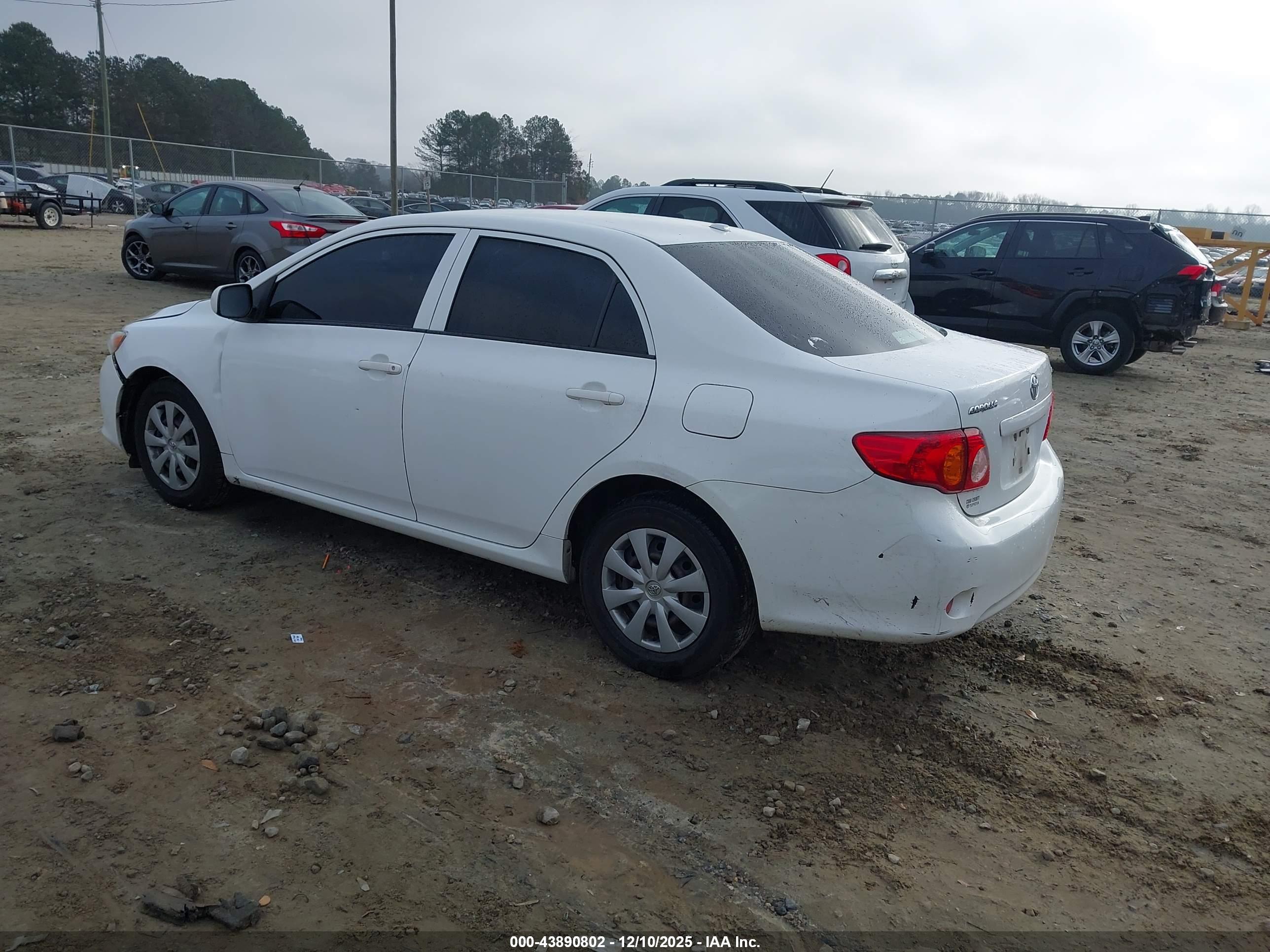 TOYOTA COROLLA image 3