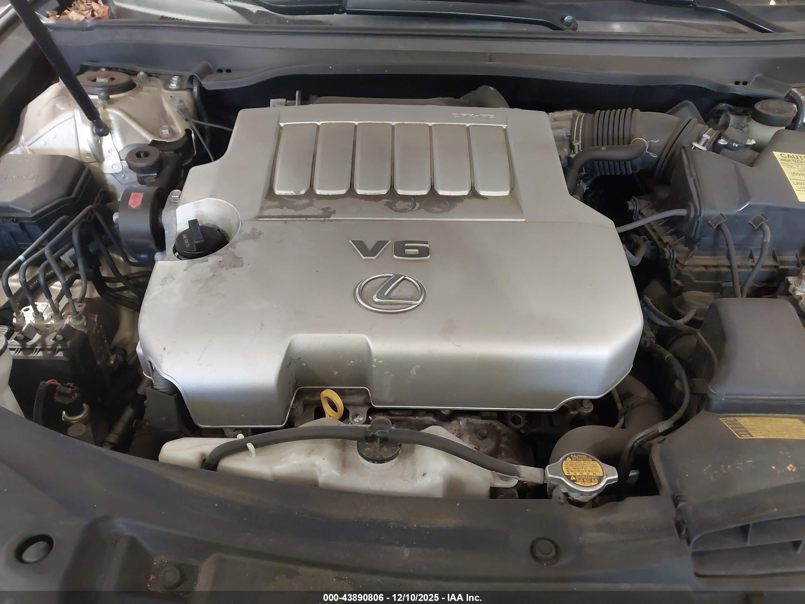 LEXUS ES image 10