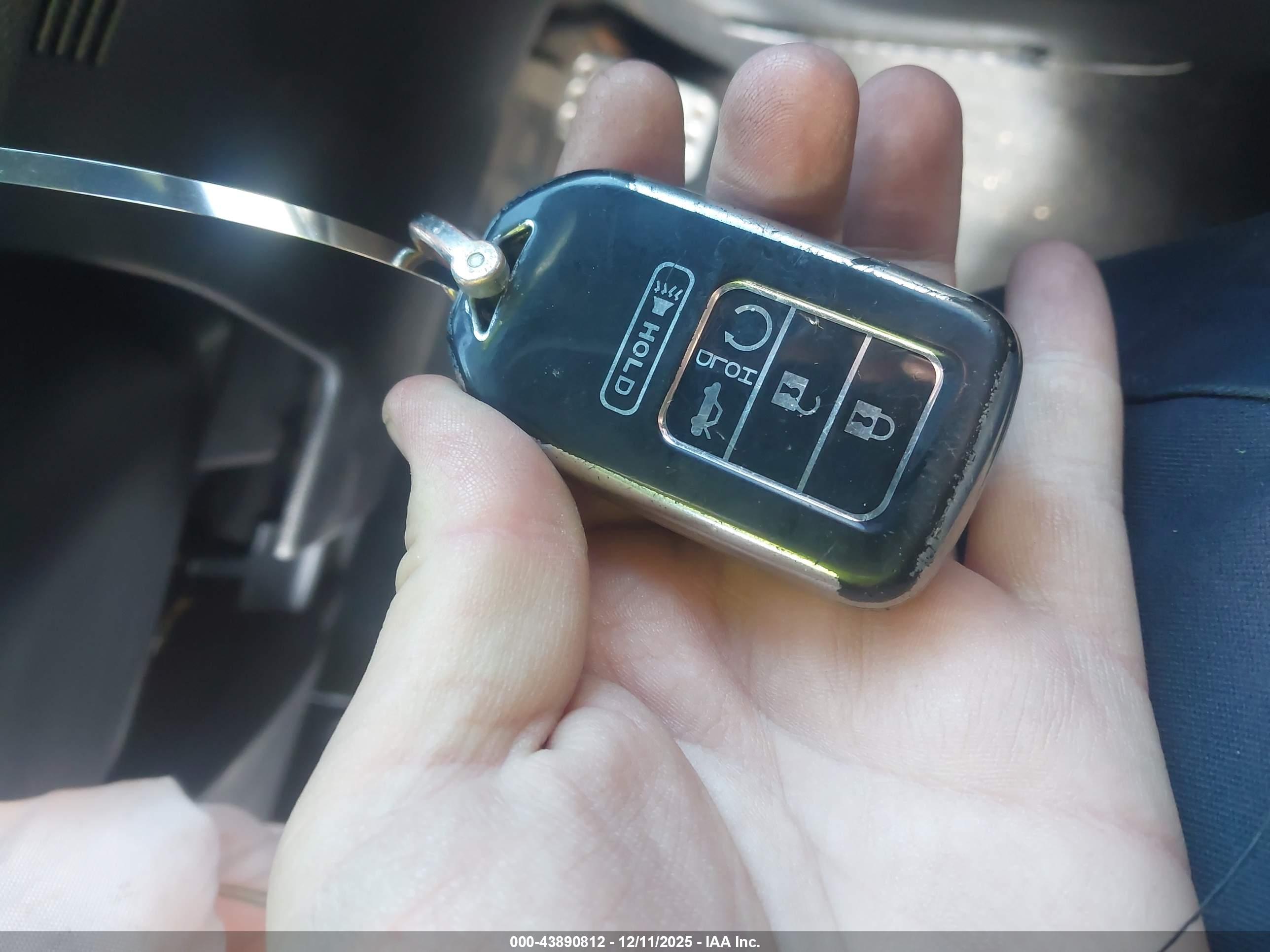 HONDA CIVIC image 11