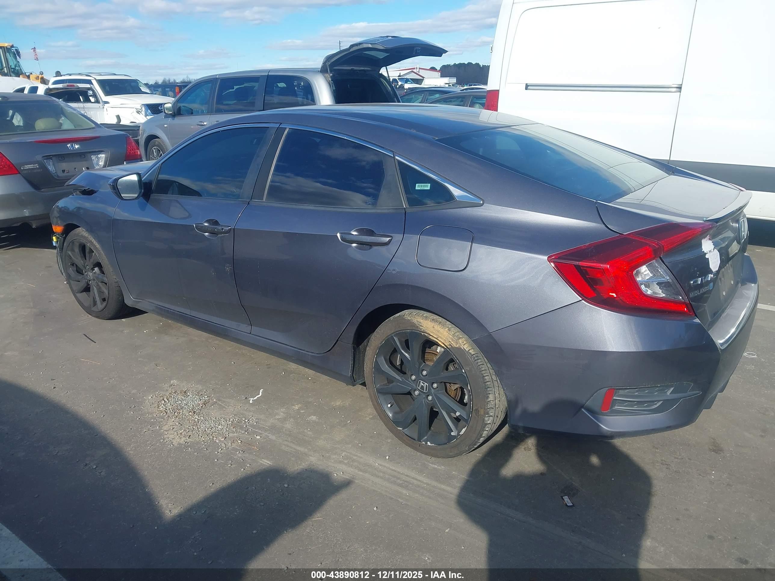 HONDA CIVIC image 3