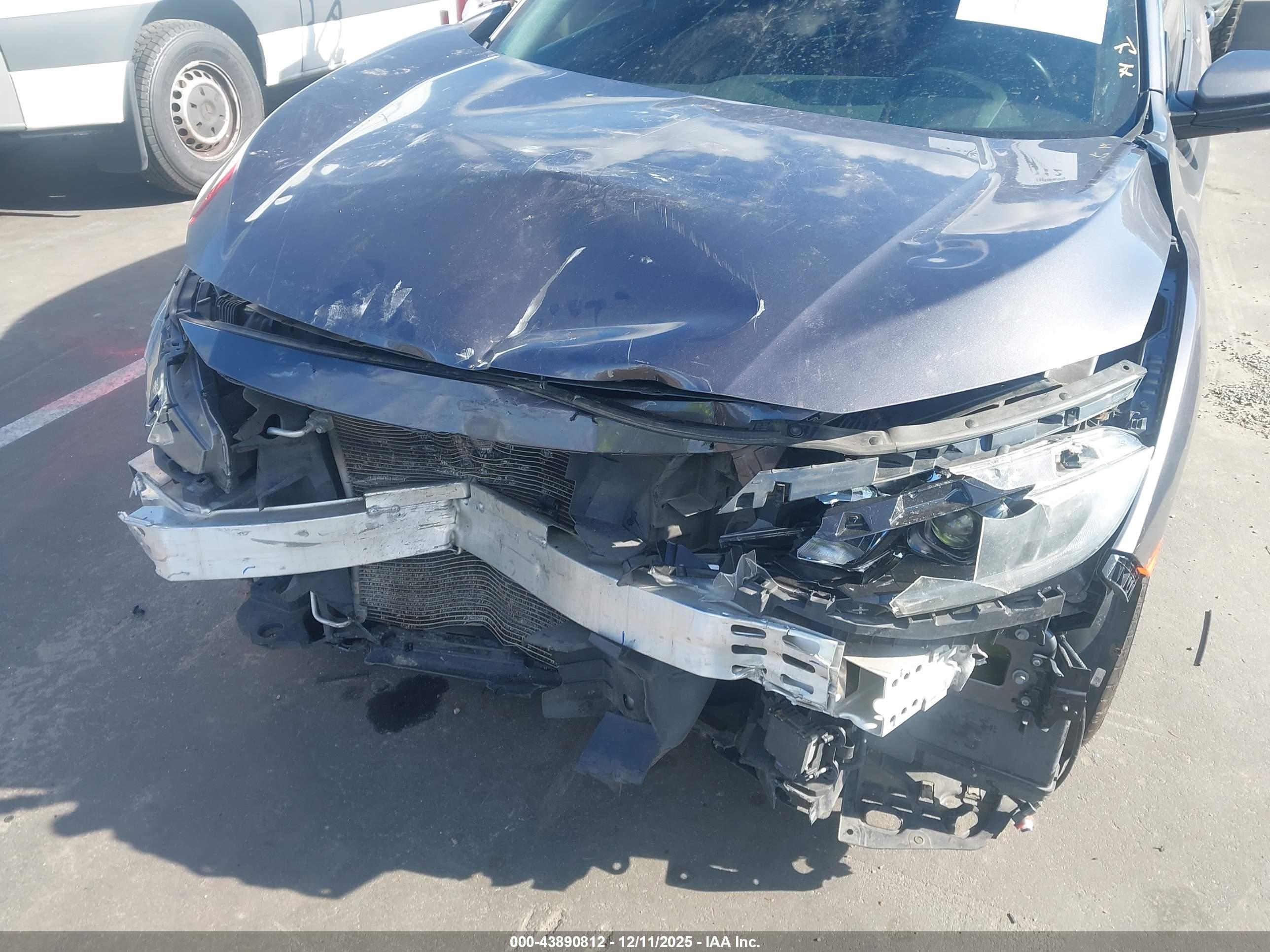 HONDA CIVIC image 6