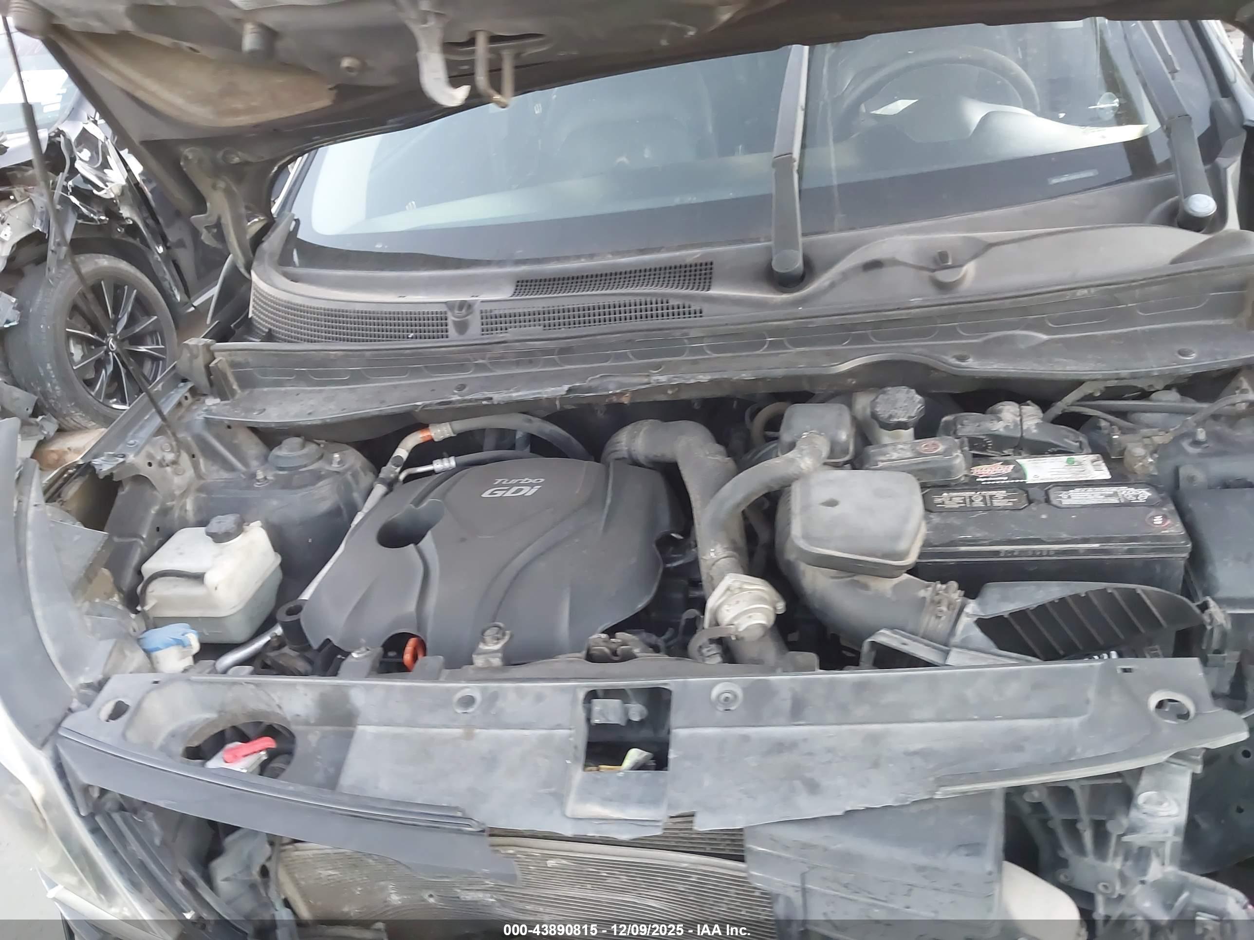 KIA SPORTAGE image 10